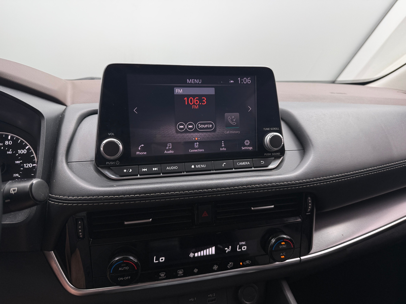 Thumbnail: 2021 Nissan Rogue - 4