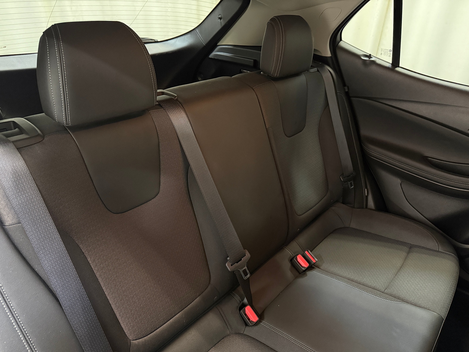 Thumbnail: 2025 Buick Encore GX - 5