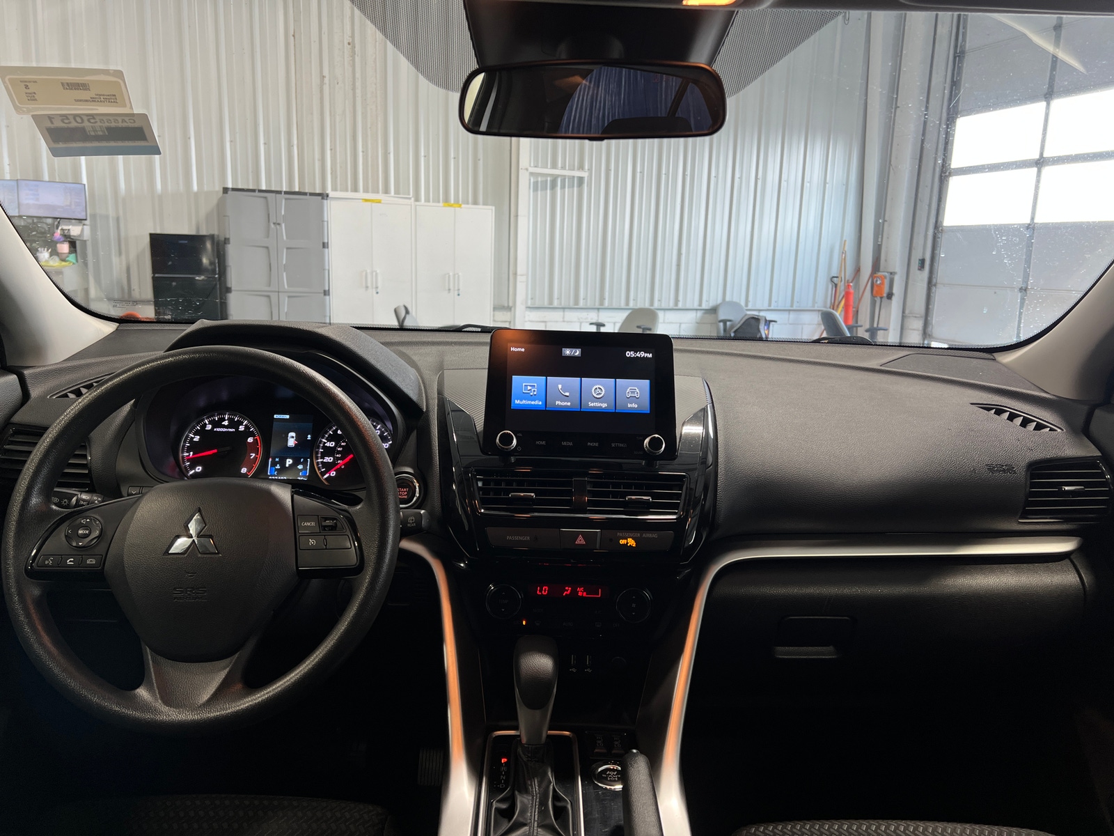 Thumbnail: 2024 Mitsubishi Eclipse Cross - 3