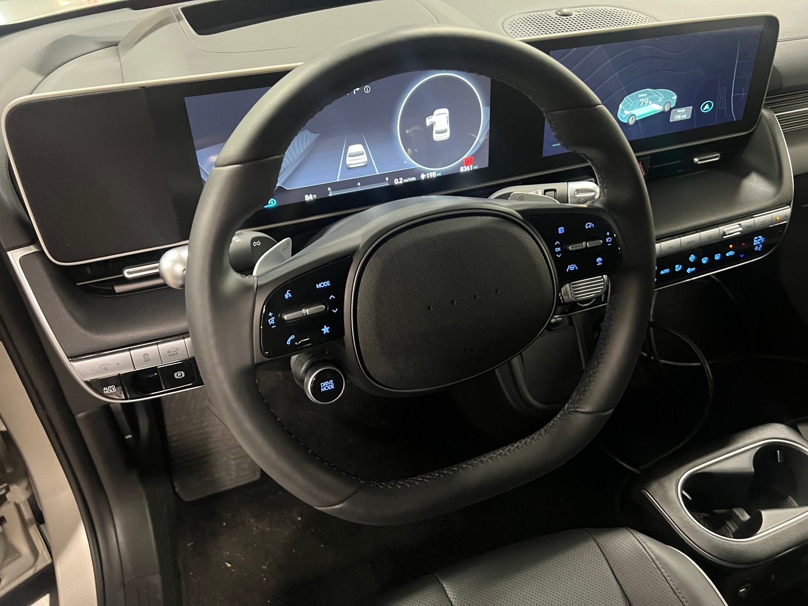 Thumbnail: 2023 Hyundai Ioniq 5 - 4
