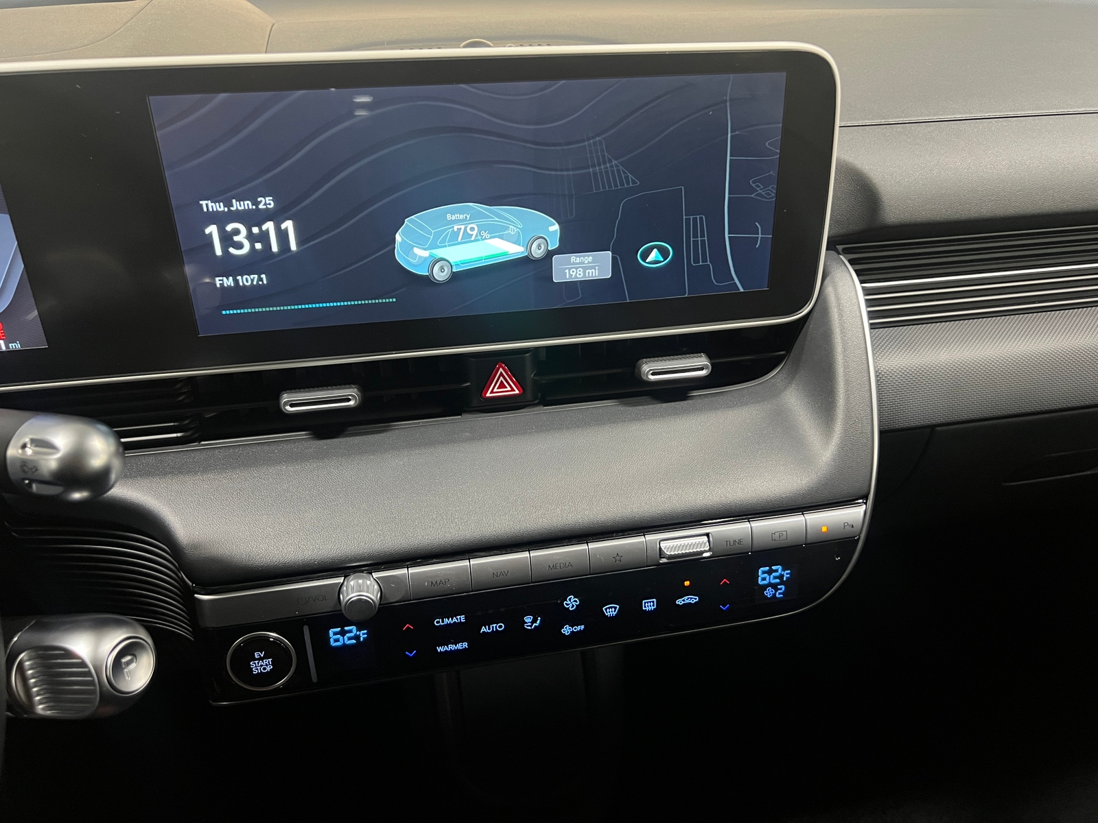 Thumbnail: 2023 Hyundai Ioniq 5 - 3