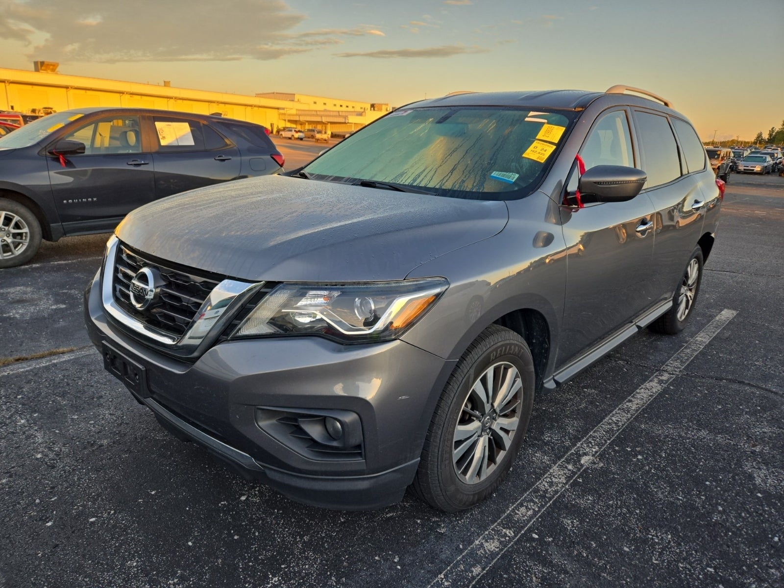 2019 Nissan Pathfinder SV