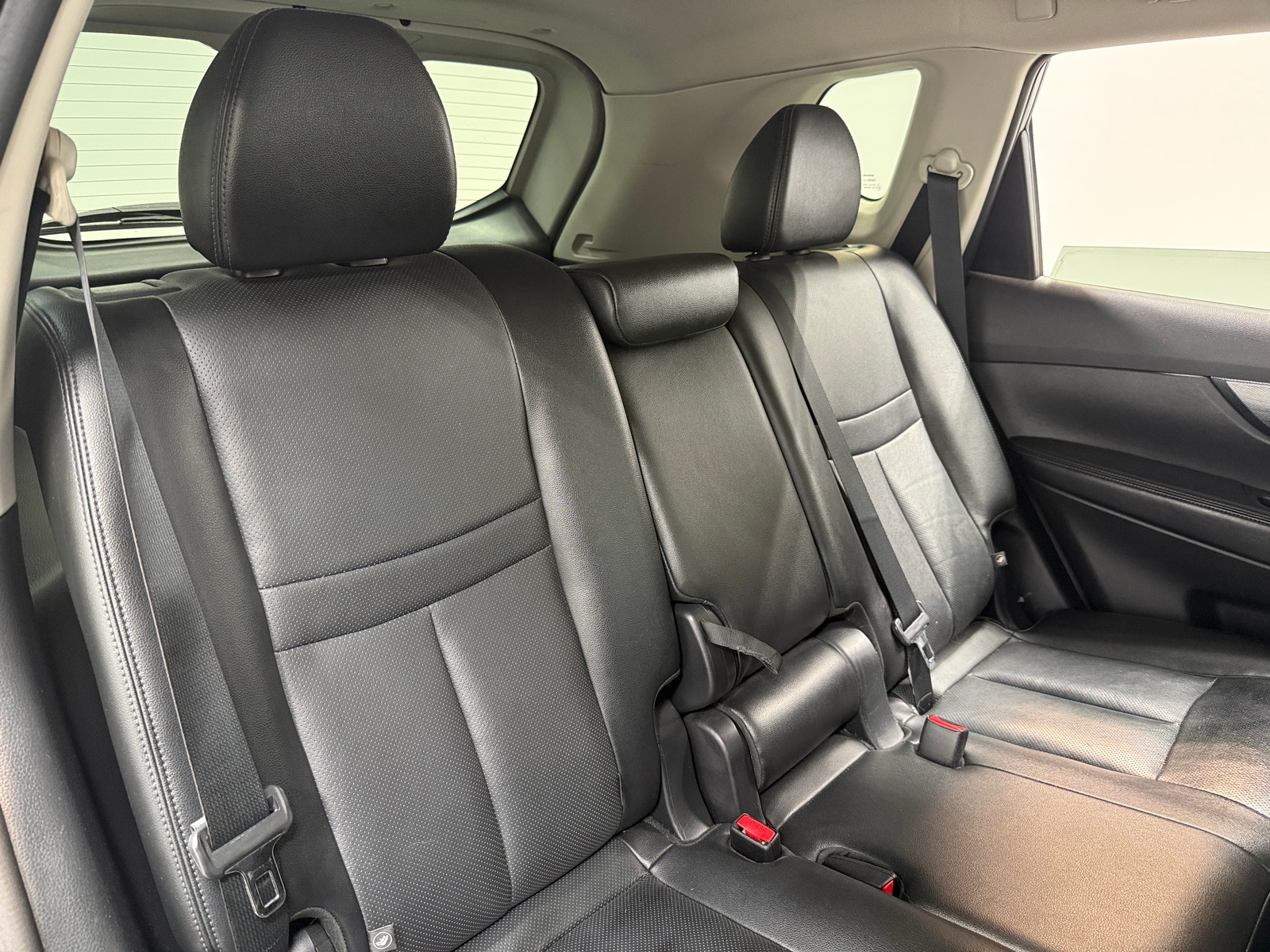 Thumbnail: 2015 Nissan Rogue - 5