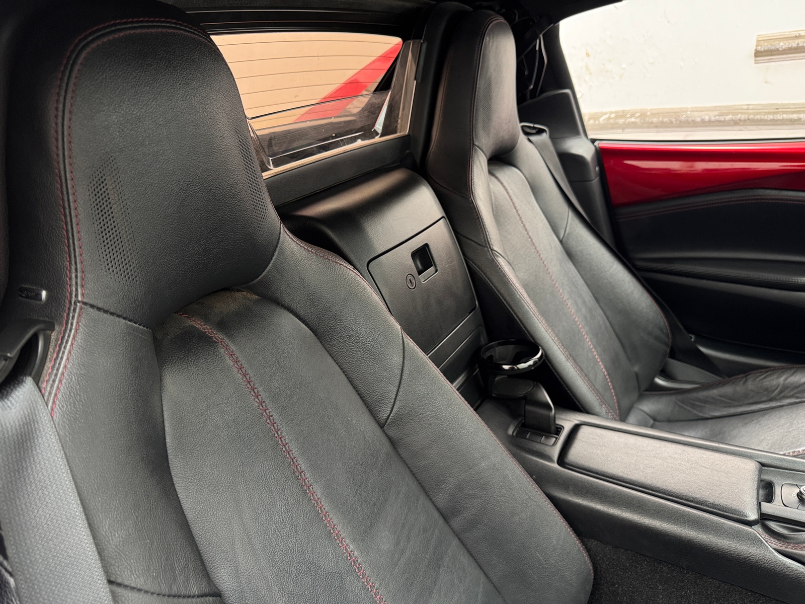 Thumbnail: 2019 Mazda MX-5 Miata - 2