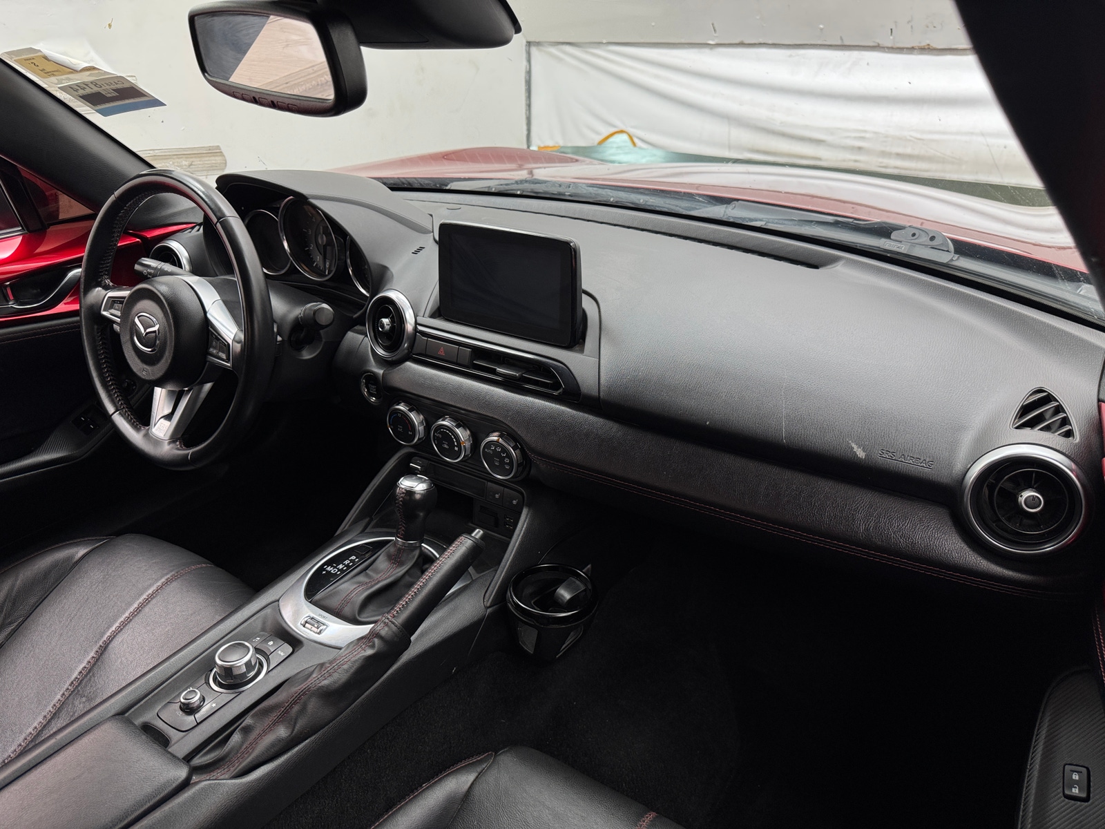 Thumbnail: 2019 Mazda MX-5 Miata - 3