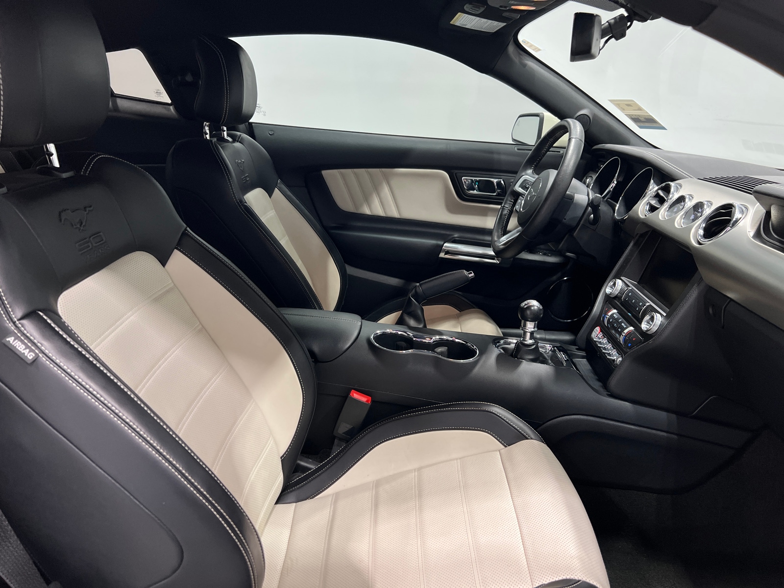 Thumbnail: 2015 Ford Mustang - 2