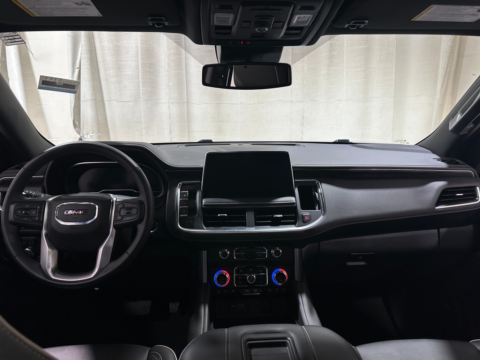 Thumbnail: 2023 GMC Yukon - 2