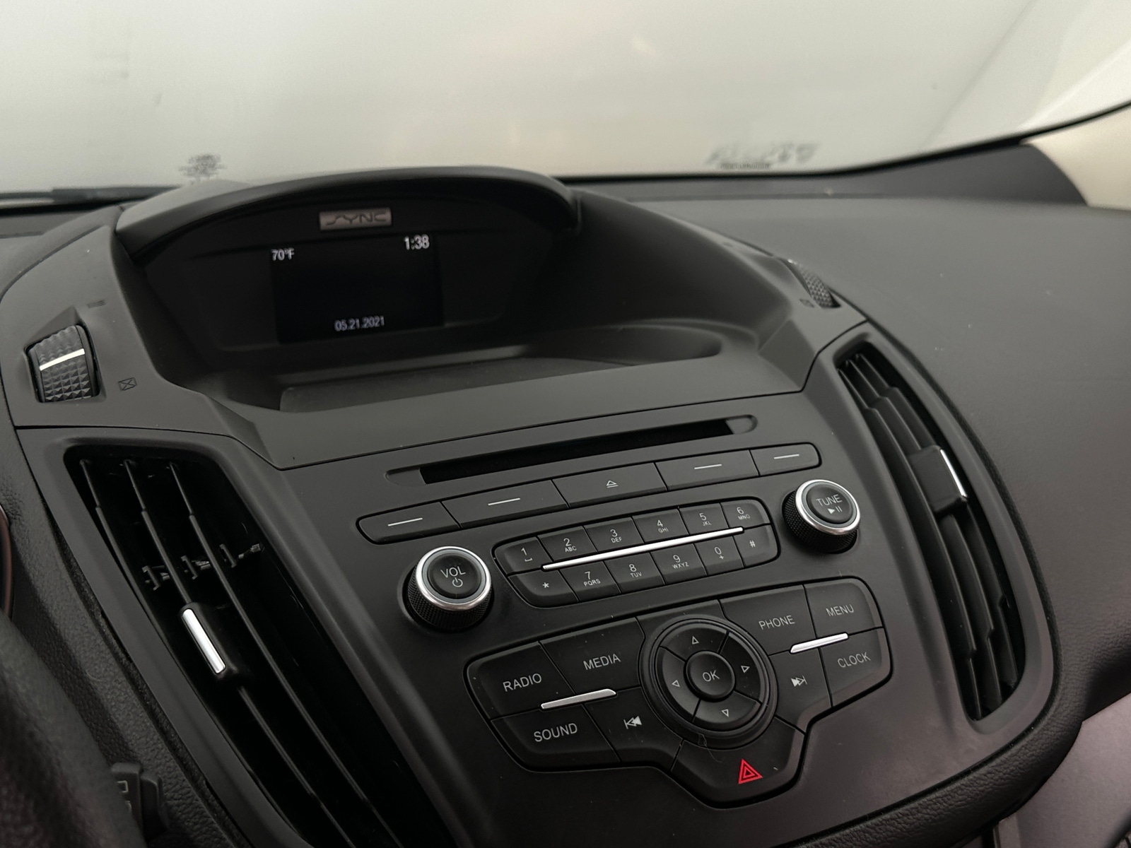 Thumbnail: 2018 Ford Escape - 4