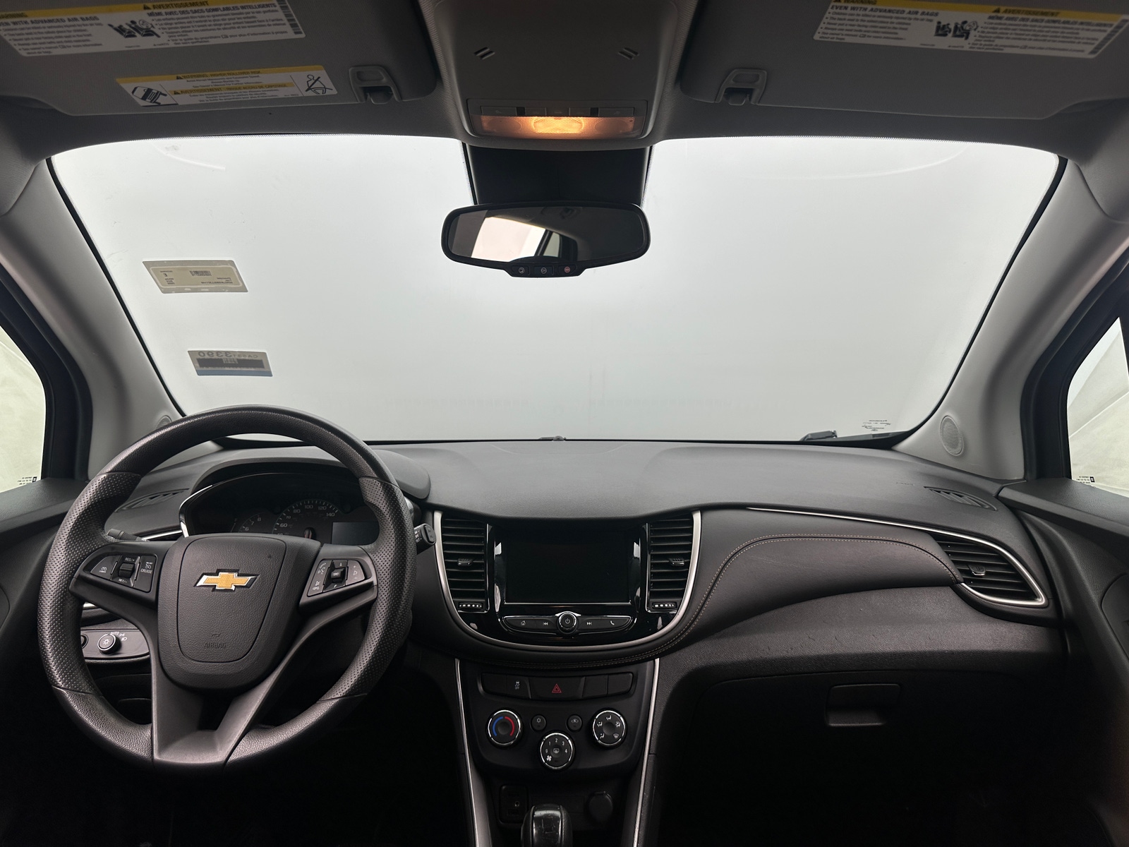 Thumbnail: 2020 Chevrolet Trax - 3