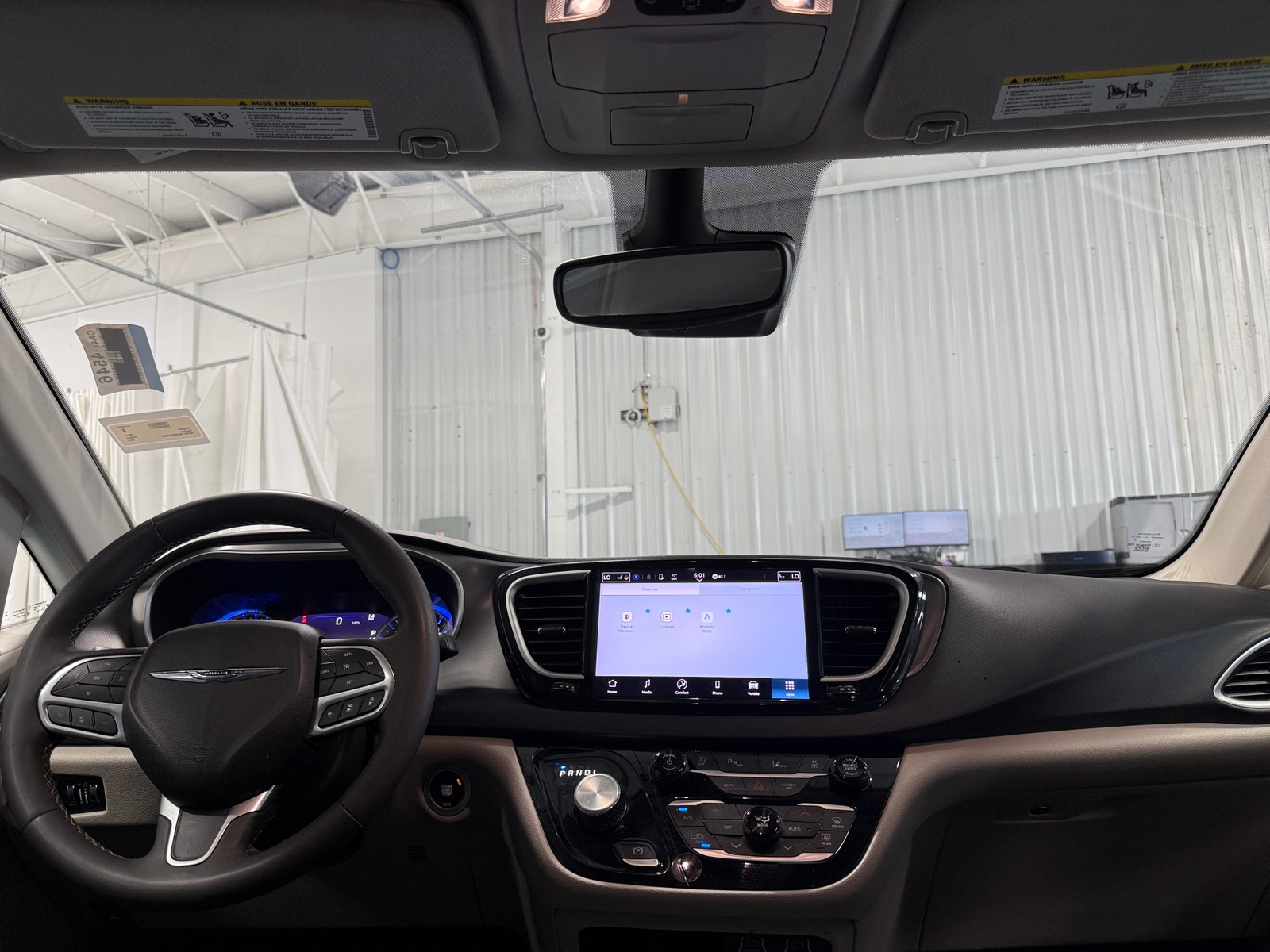 Thumbnail: 2024 Chrysler Pacifica - 2