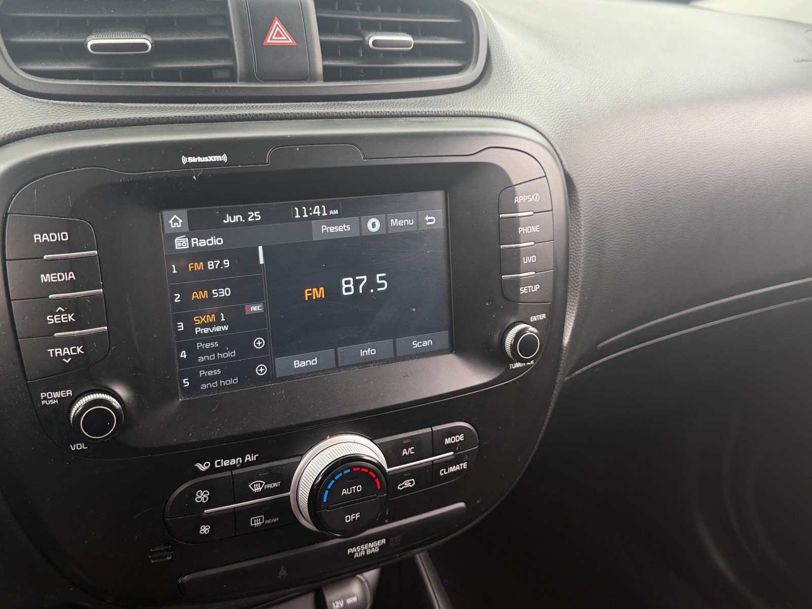 Thumbnail: 2019 Kia Soul - 4