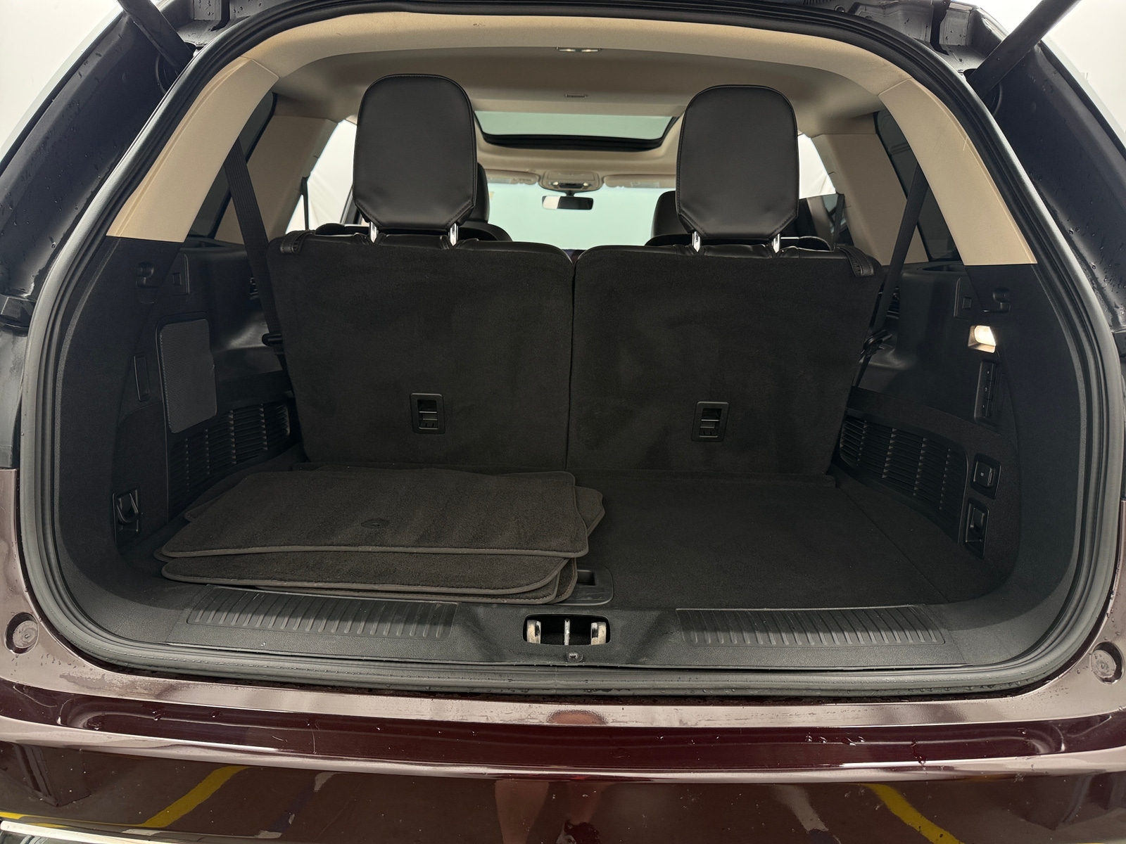 Thumbnail: 2023 Lincoln Aviator - 6