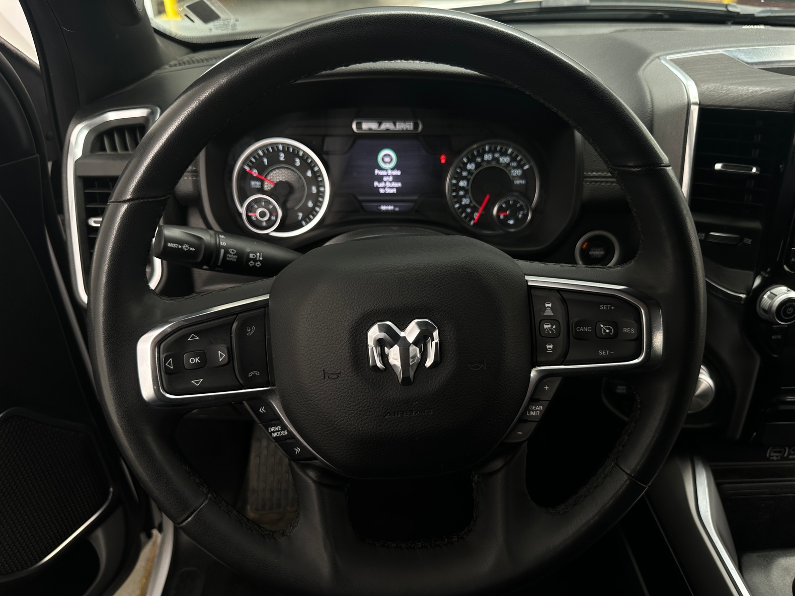 Thumbnail: 2025 RAM 1500 - 4