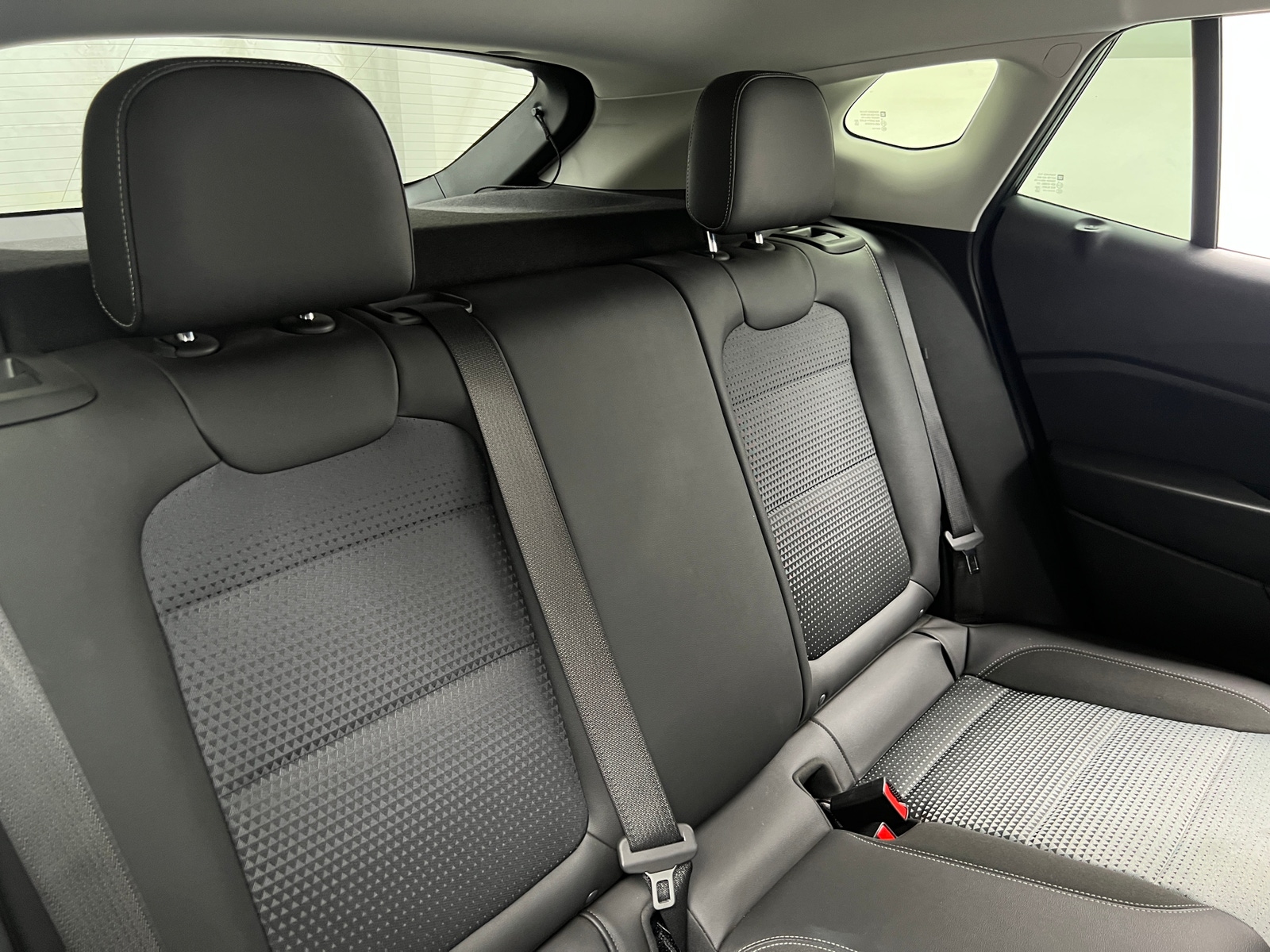 Thumbnail: 2025 Chevrolet Trax - 6