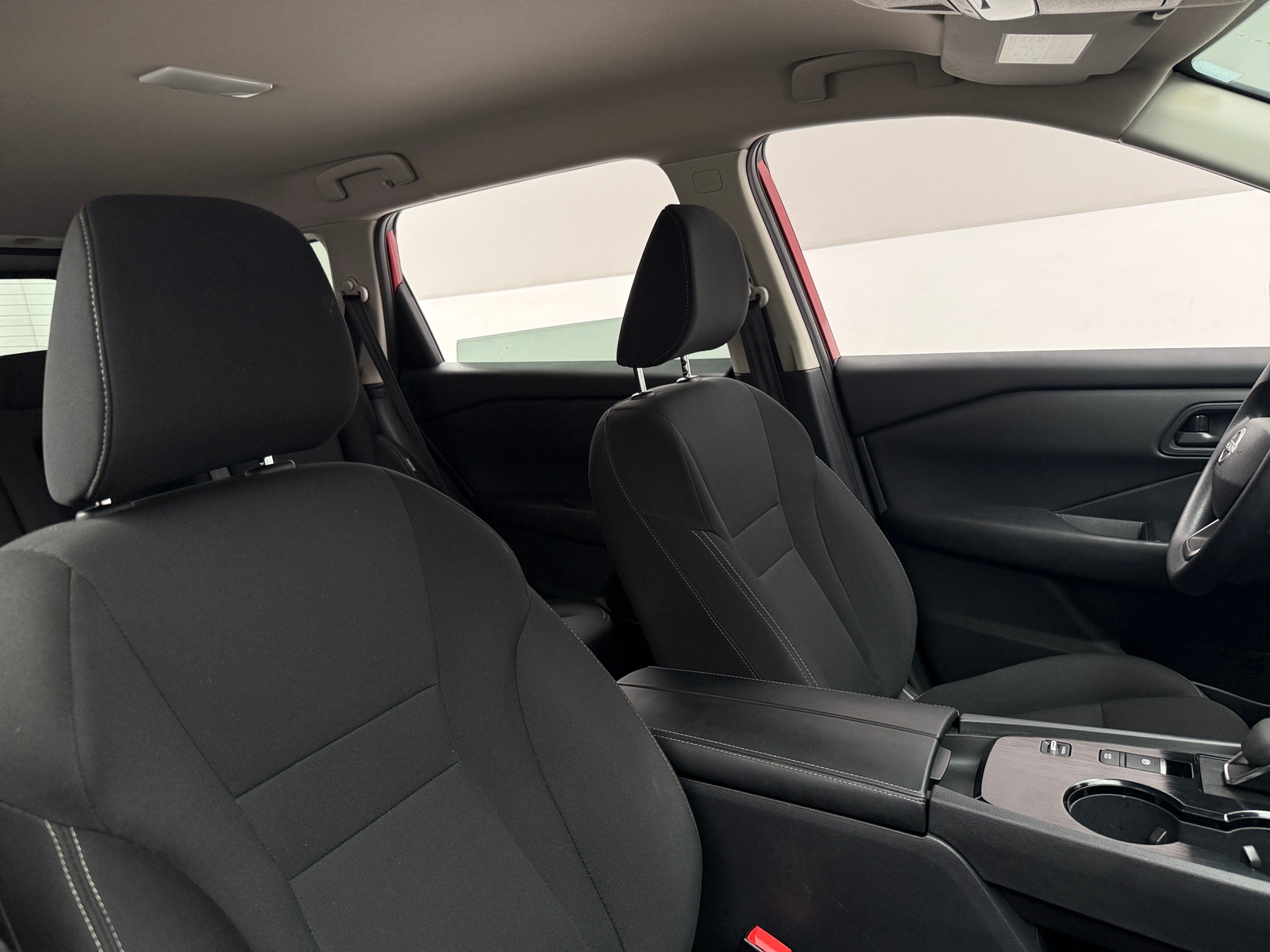 Thumbnail: 2025 Nissan Rogue - 2