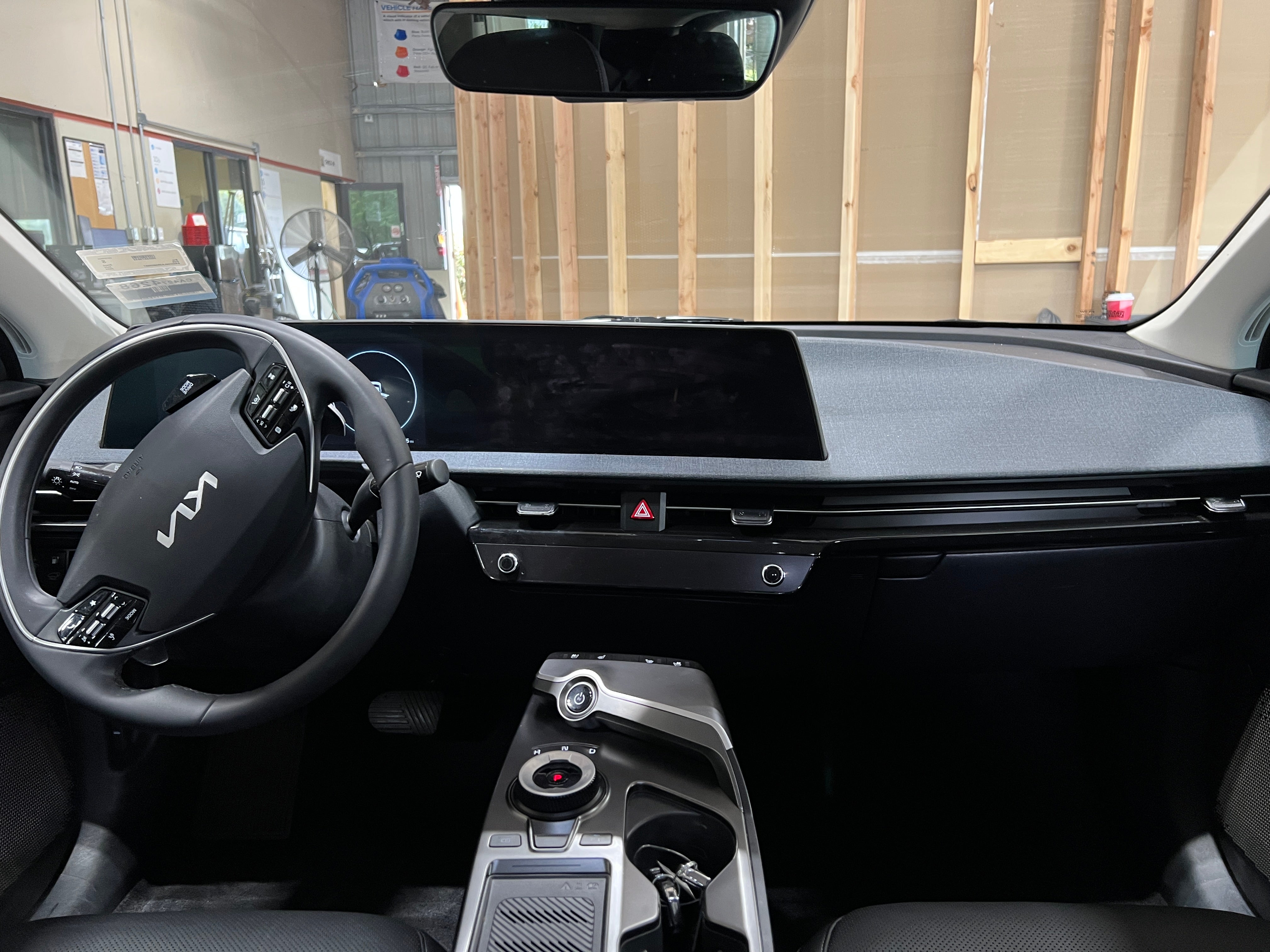 Used 2024 Kia EV6 Wind with VIN KNDC34LA3R5622687 for sale in Oak Creek, WI