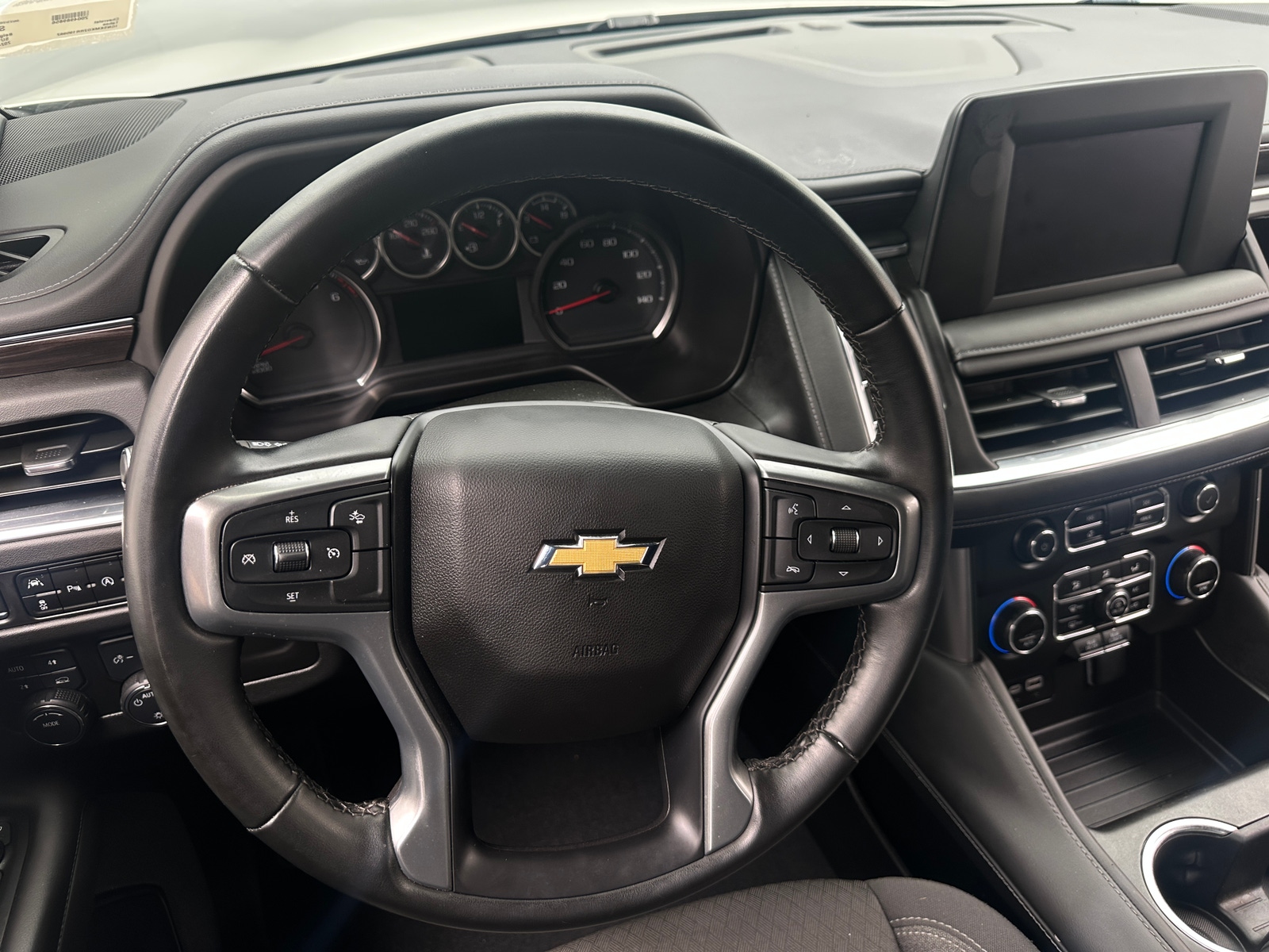 Thumbnail: 2024 Chevrolet Tahoe - 5