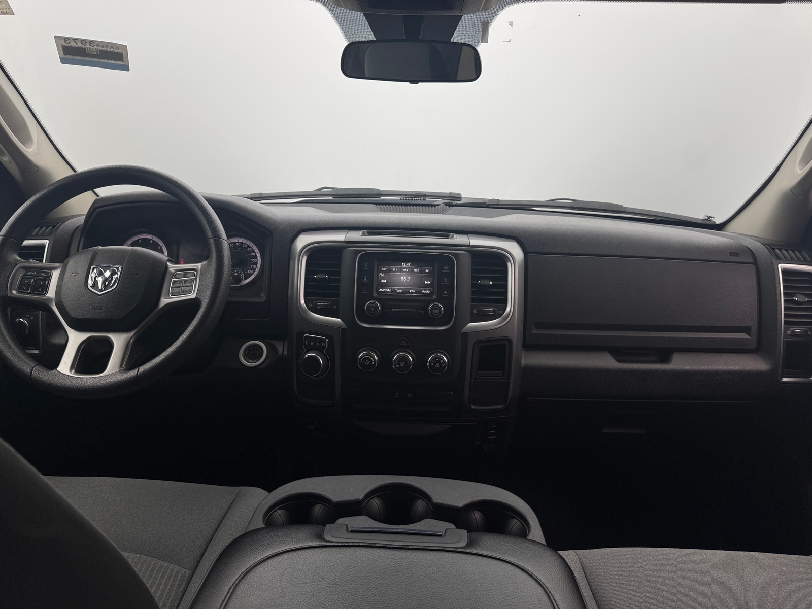 Thumbnail: 2024 RAM 1500 Classic - 3