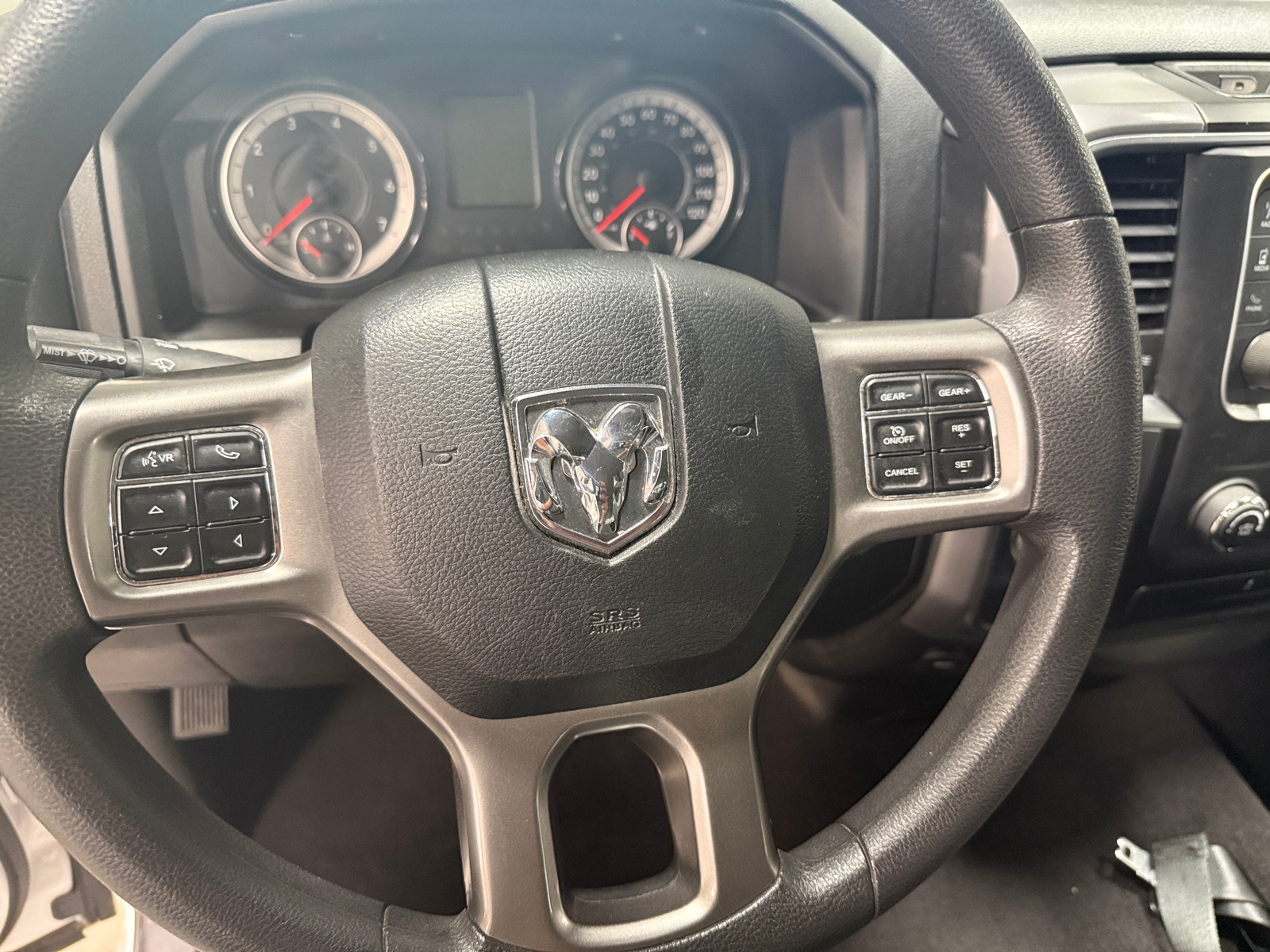 Thumbnail: 2024 RAM 1500 Classic - 5