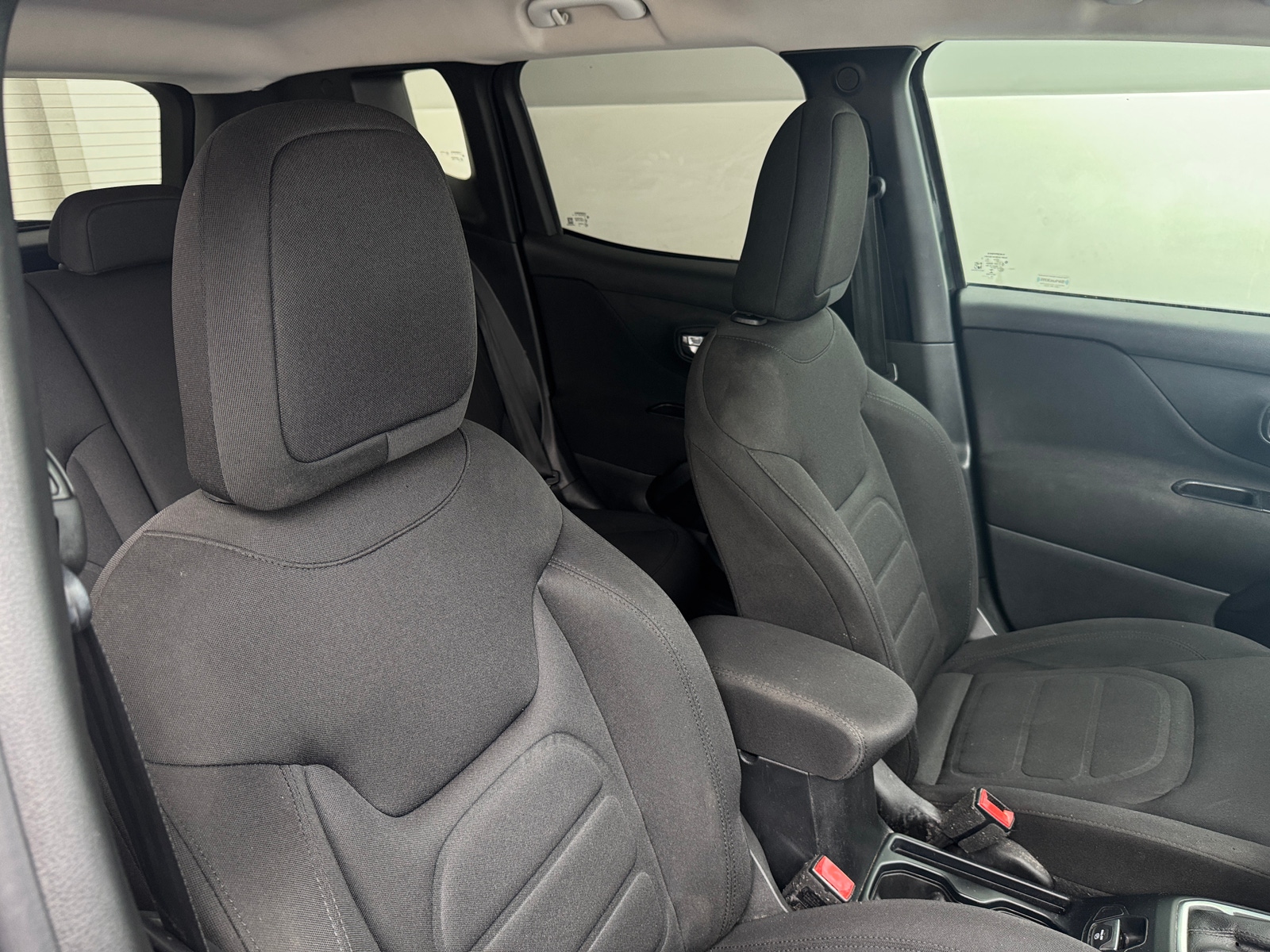 Thumbnail: 2019 Jeep Renegade - 2