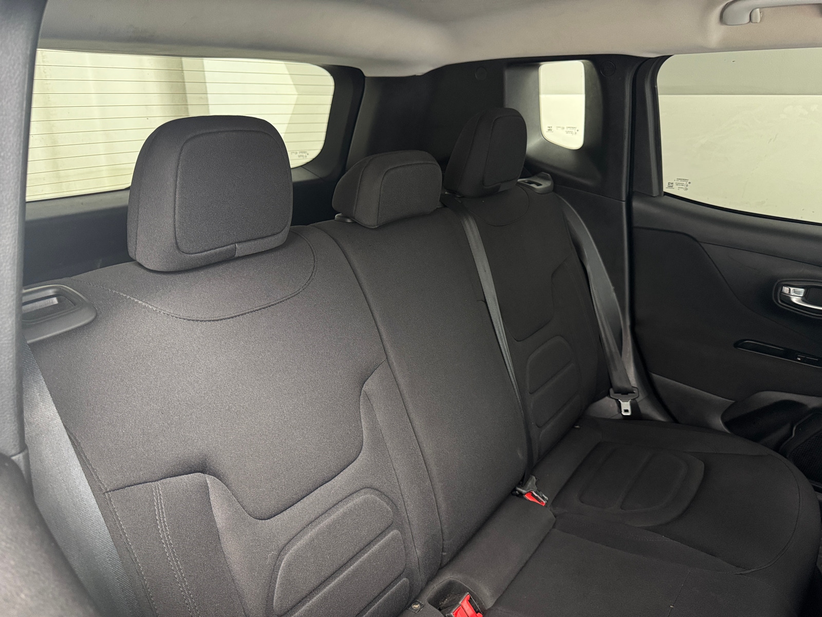 Thumbnail: 2019 Jeep Renegade - 6