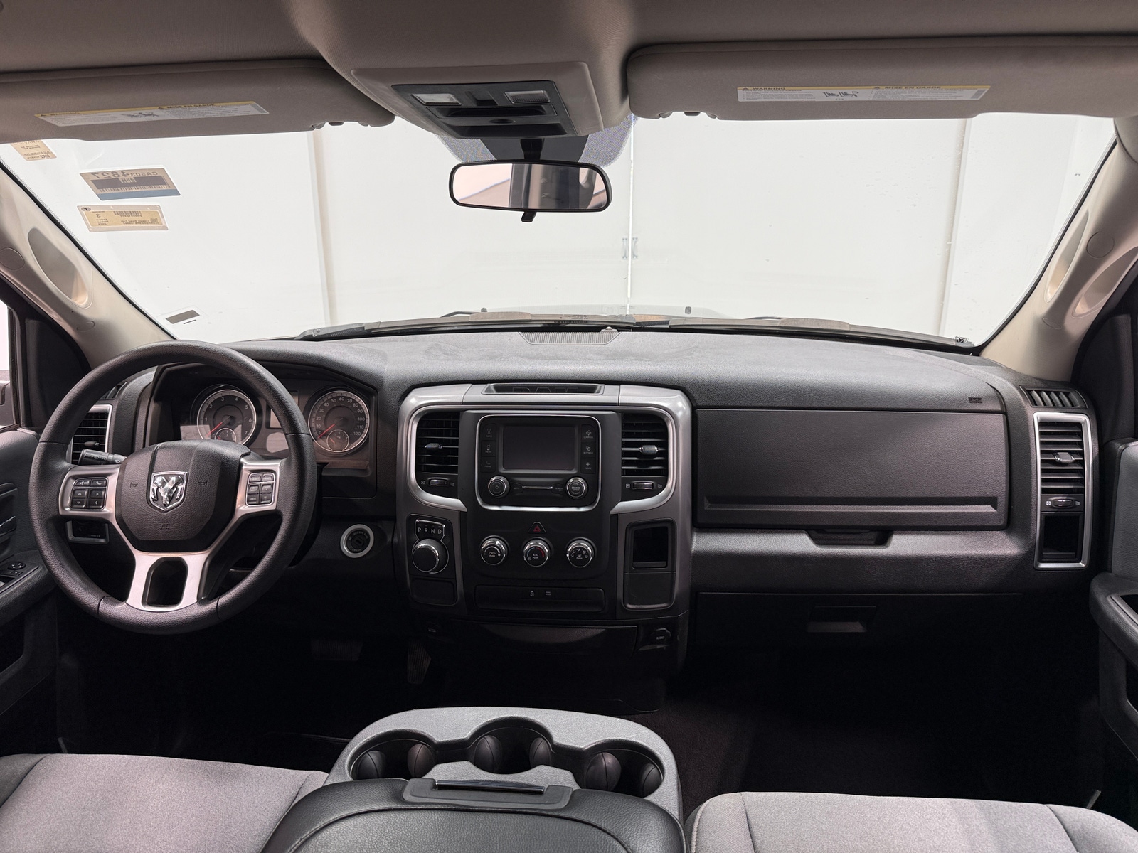 Thumbnail: 2024 RAM 1500 Classic - 3