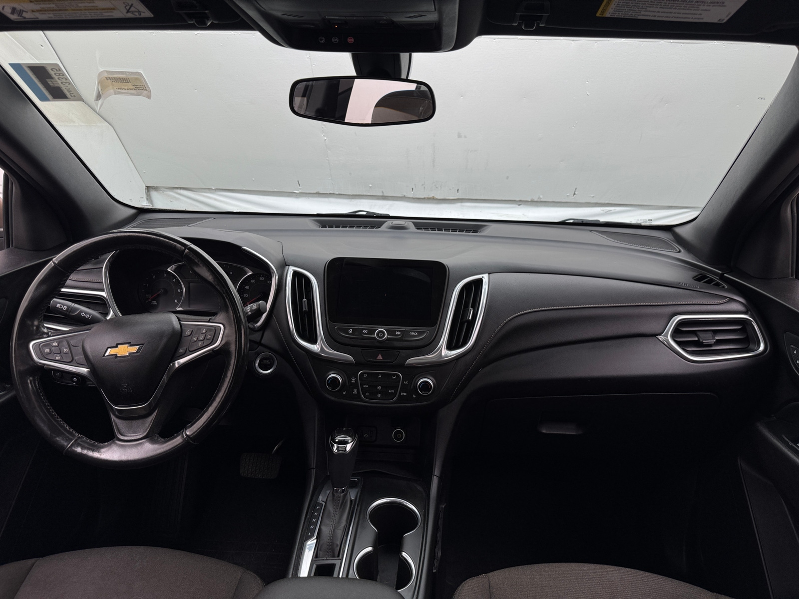 Thumbnail: 2018 Chevrolet Equinox - 3