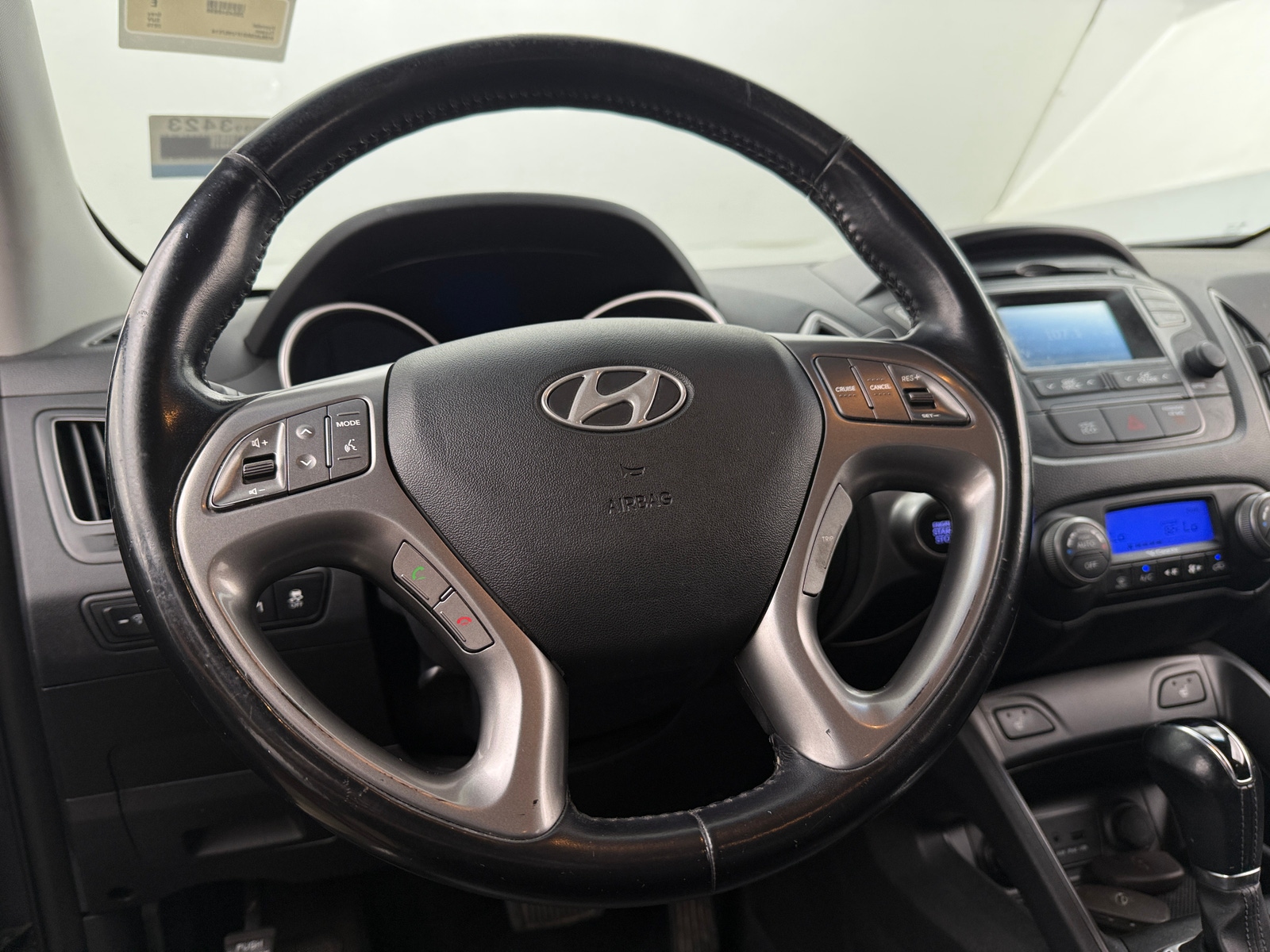Thumbnail: 2015 Hyundai Tucson - 4