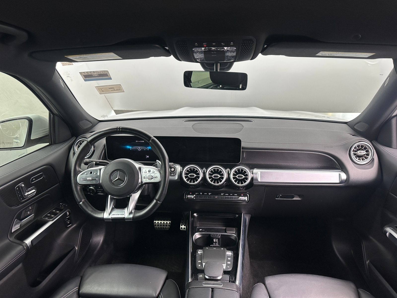 Thumbnail: 2021 Mercedes-Benz GLB - 2