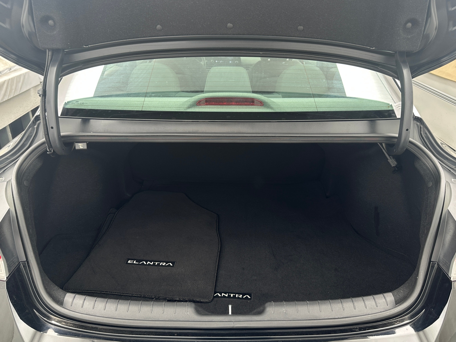 Thumbnail: 2023 Hyundai Elantra - 7