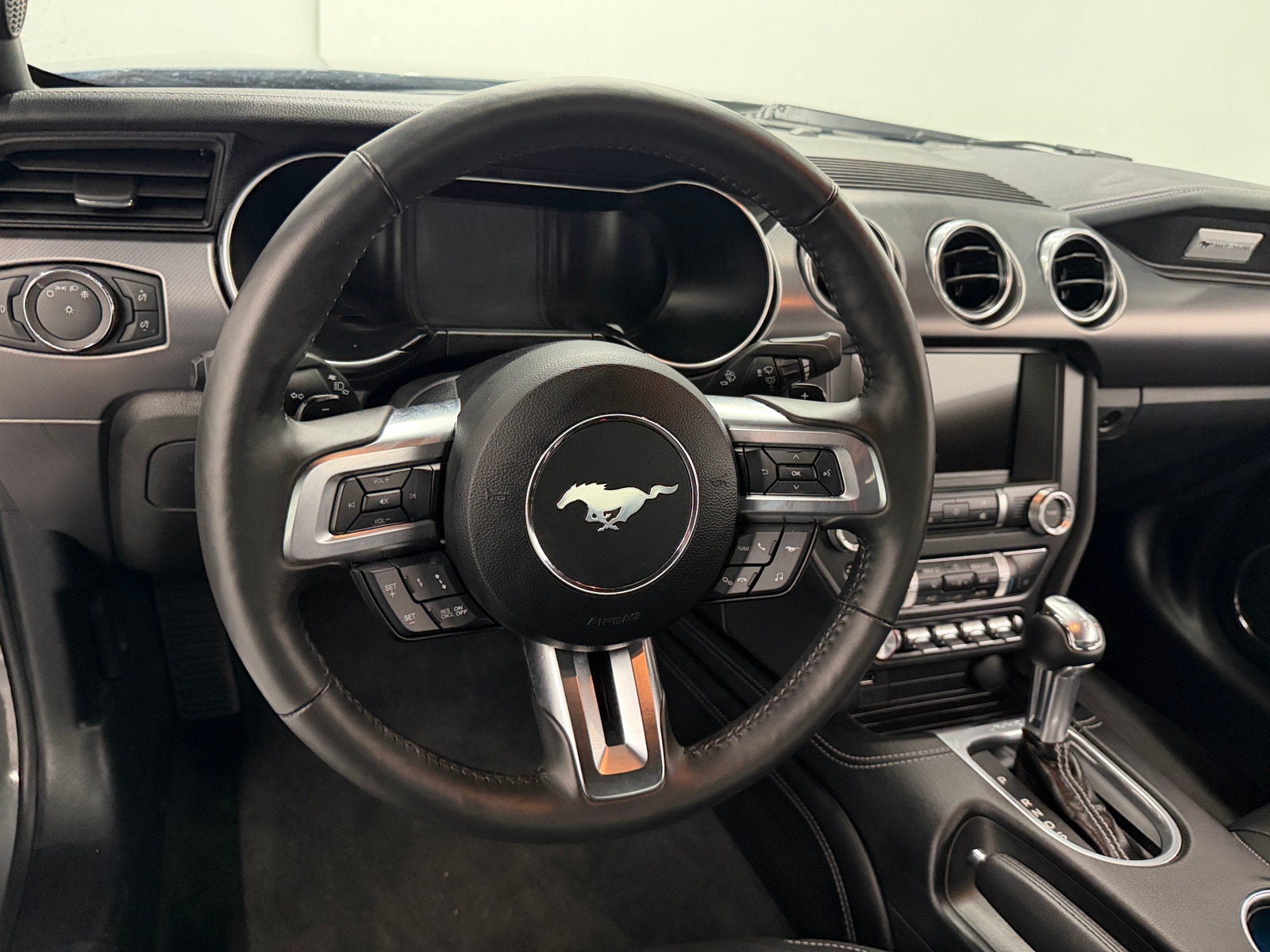 Thumbnail: 2021 Ford Mustang - 3