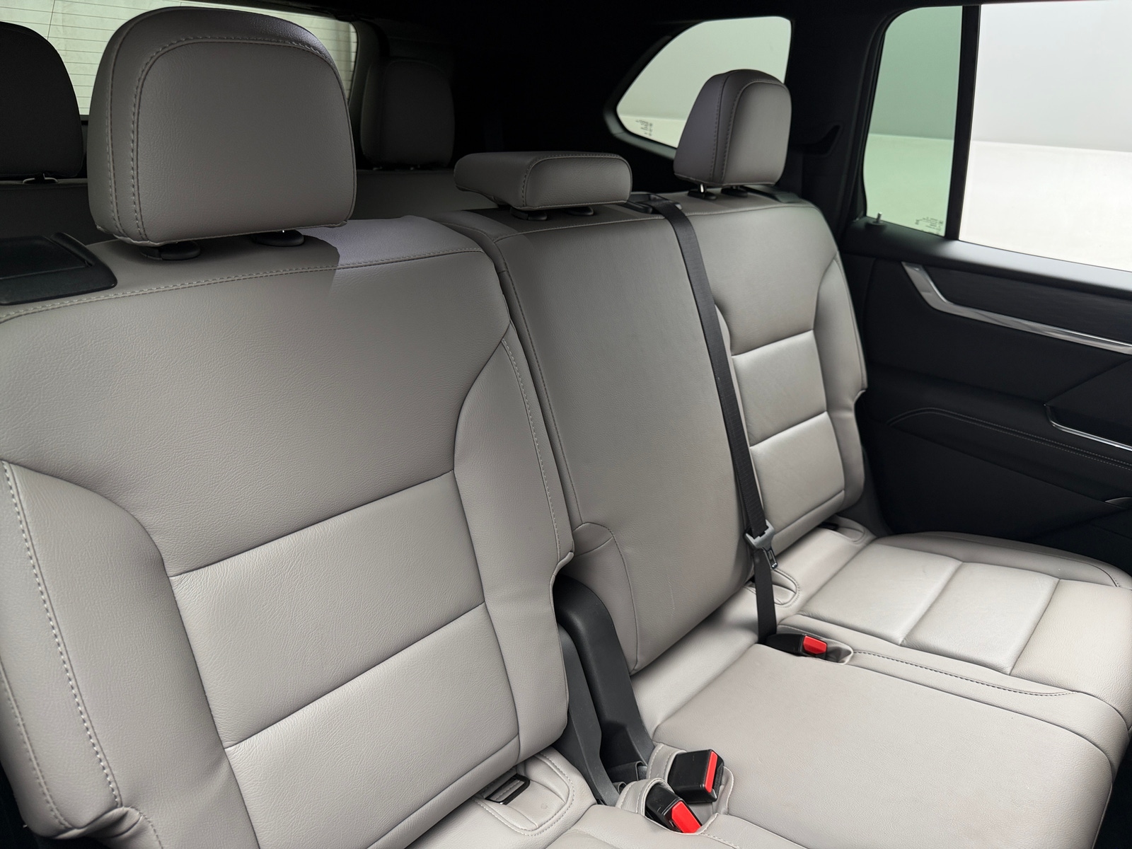 Thumbnail: 2025 GMC Acadia - 6