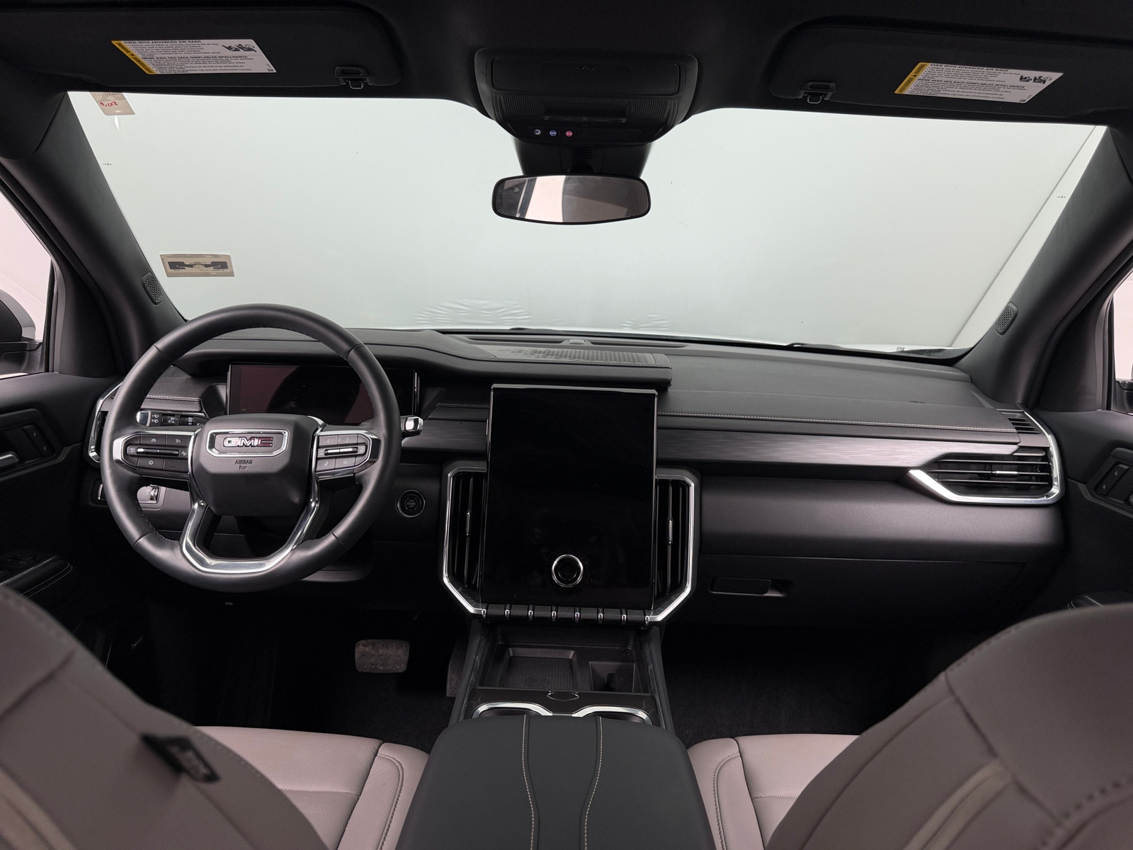 Thumbnail: 2025 GMC Acadia - 3