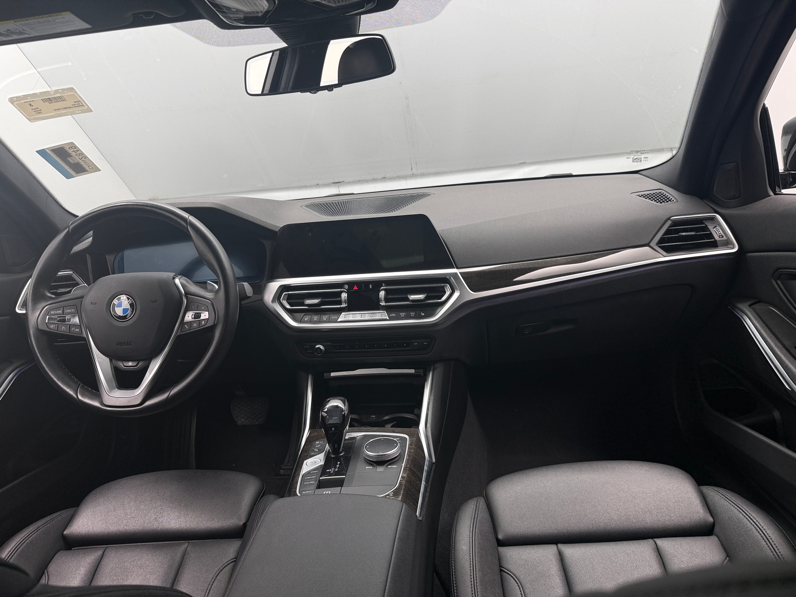 Thumbnail: 2021 BMW 3 Series - 3