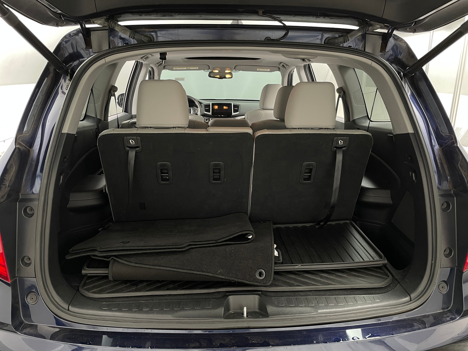 Thumbnail: 2018 Honda Pilot - 6
