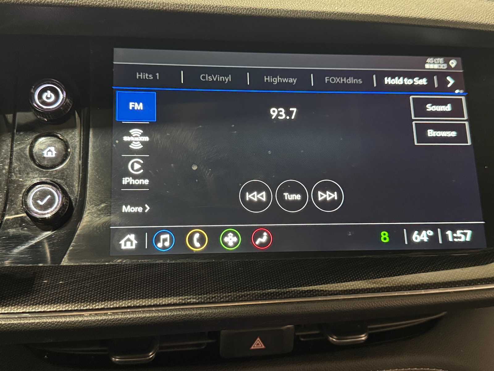Thumbnail: 2023 Buick Envision - 3