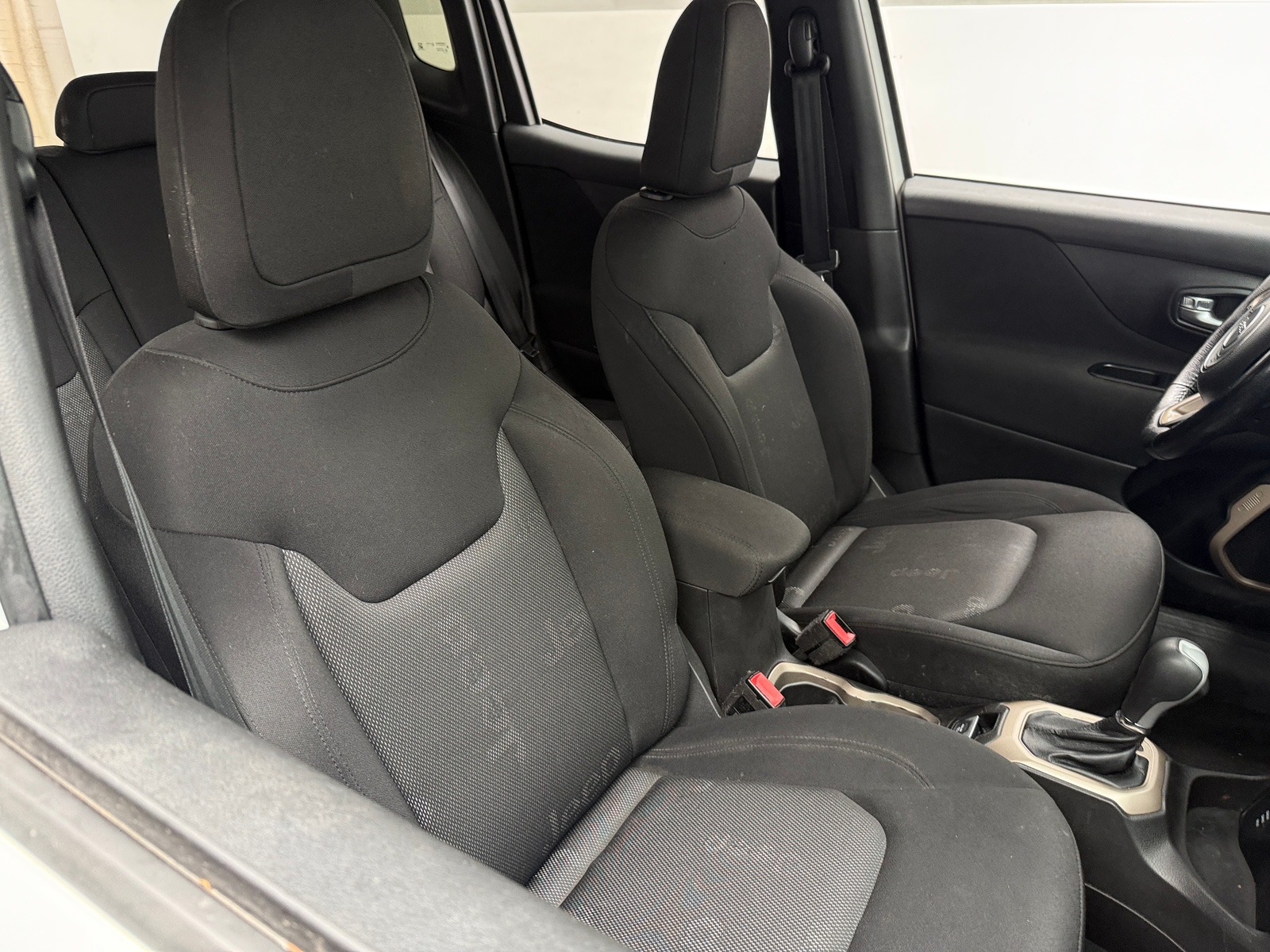 Thumbnail: 2017 Jeep Renegade - 2