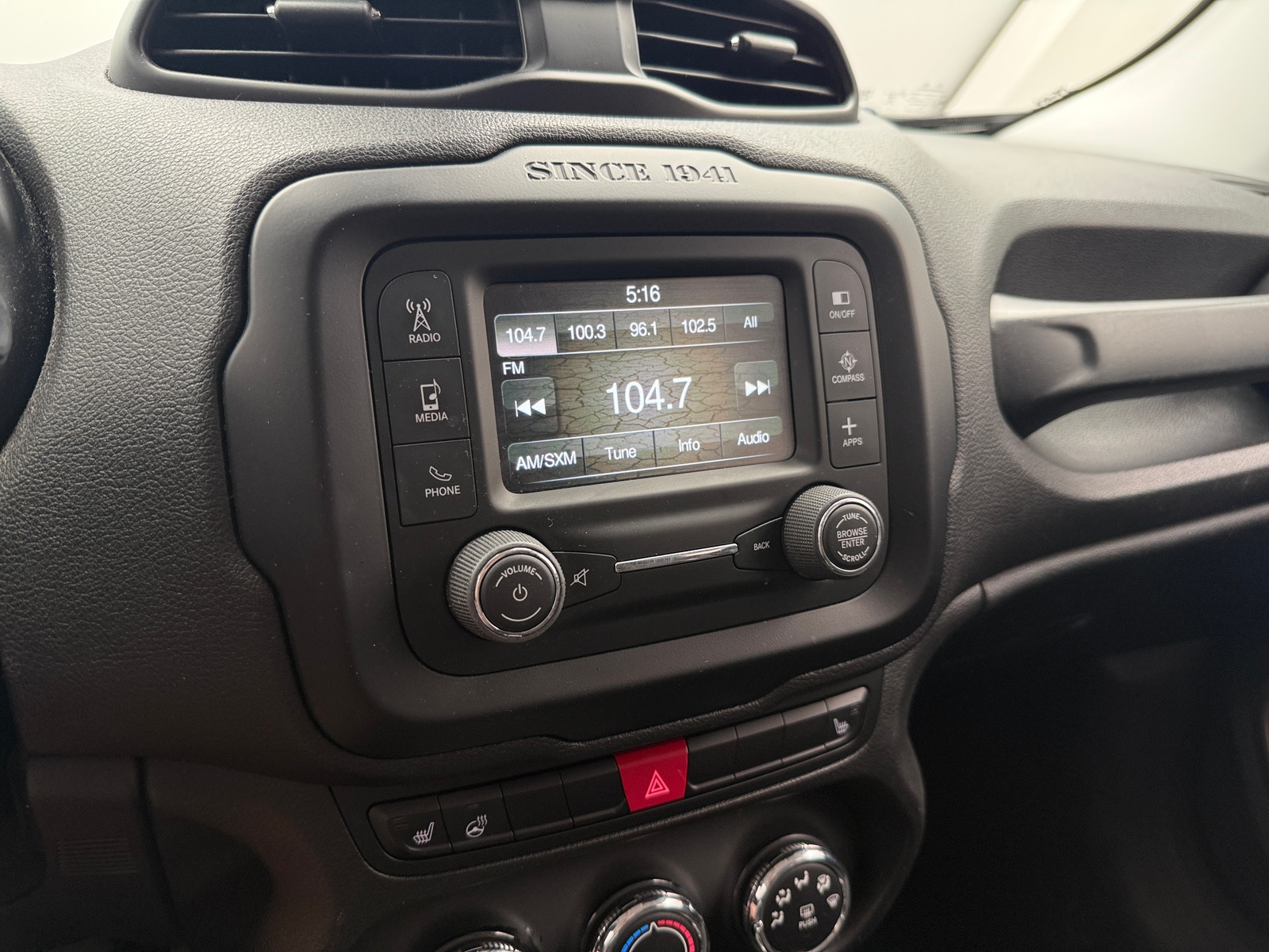 Thumbnail: 2017 Jeep Renegade - 4