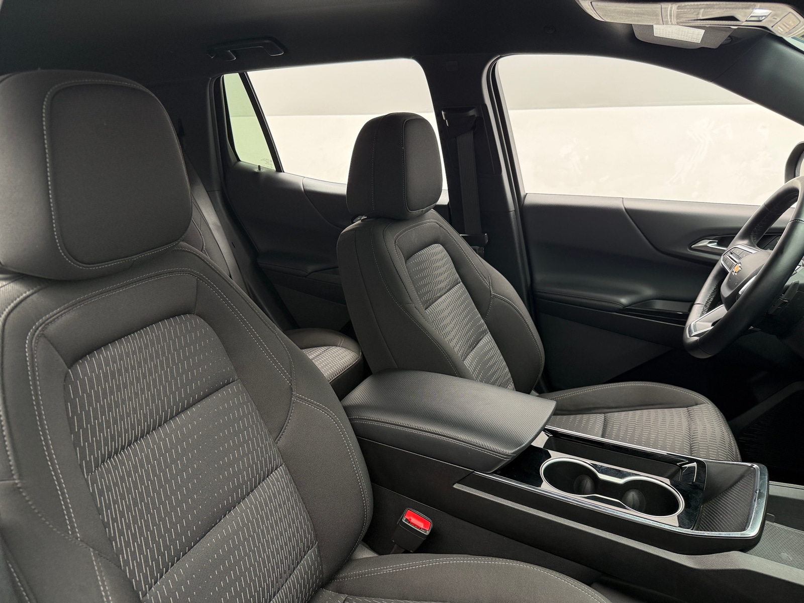 Thumbnail: 2025 Chevrolet Equinox - 2