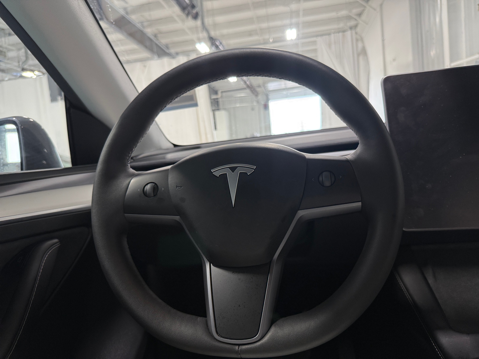 Thumbnail: 2023 Tesla Model Y - 4