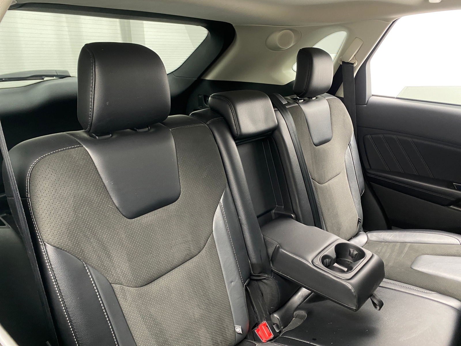 Thumbnail: 2018 Ford Edge - 6