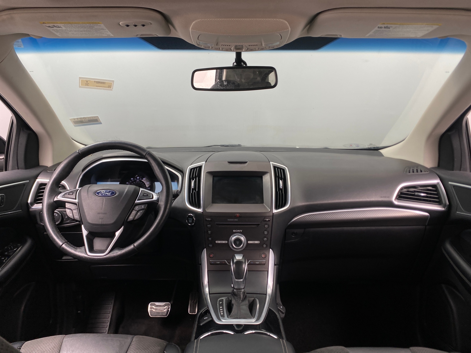 Thumbnail: 2018 Ford Edge - 3