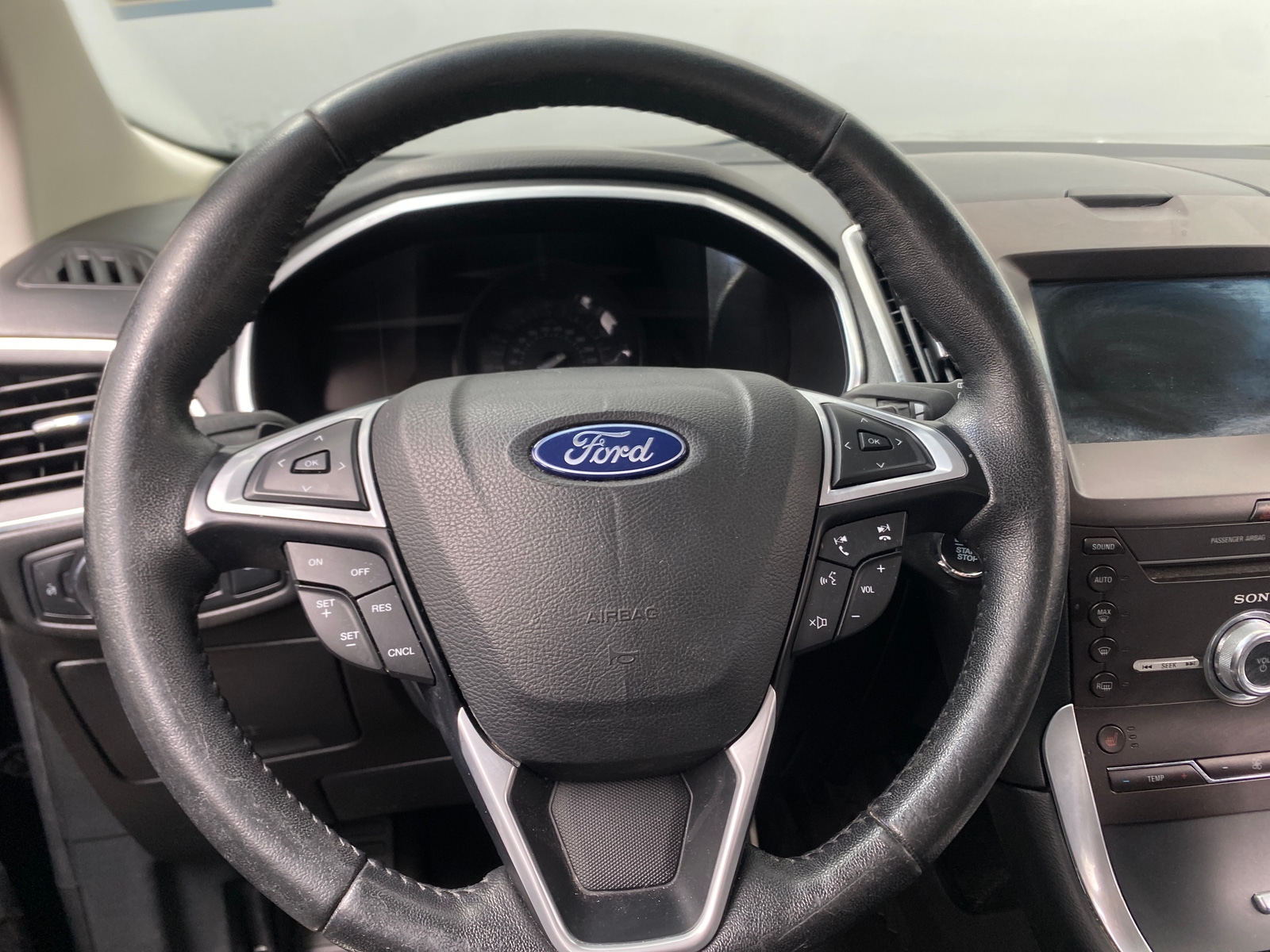 Thumbnail: 2018 Ford Edge - 5
