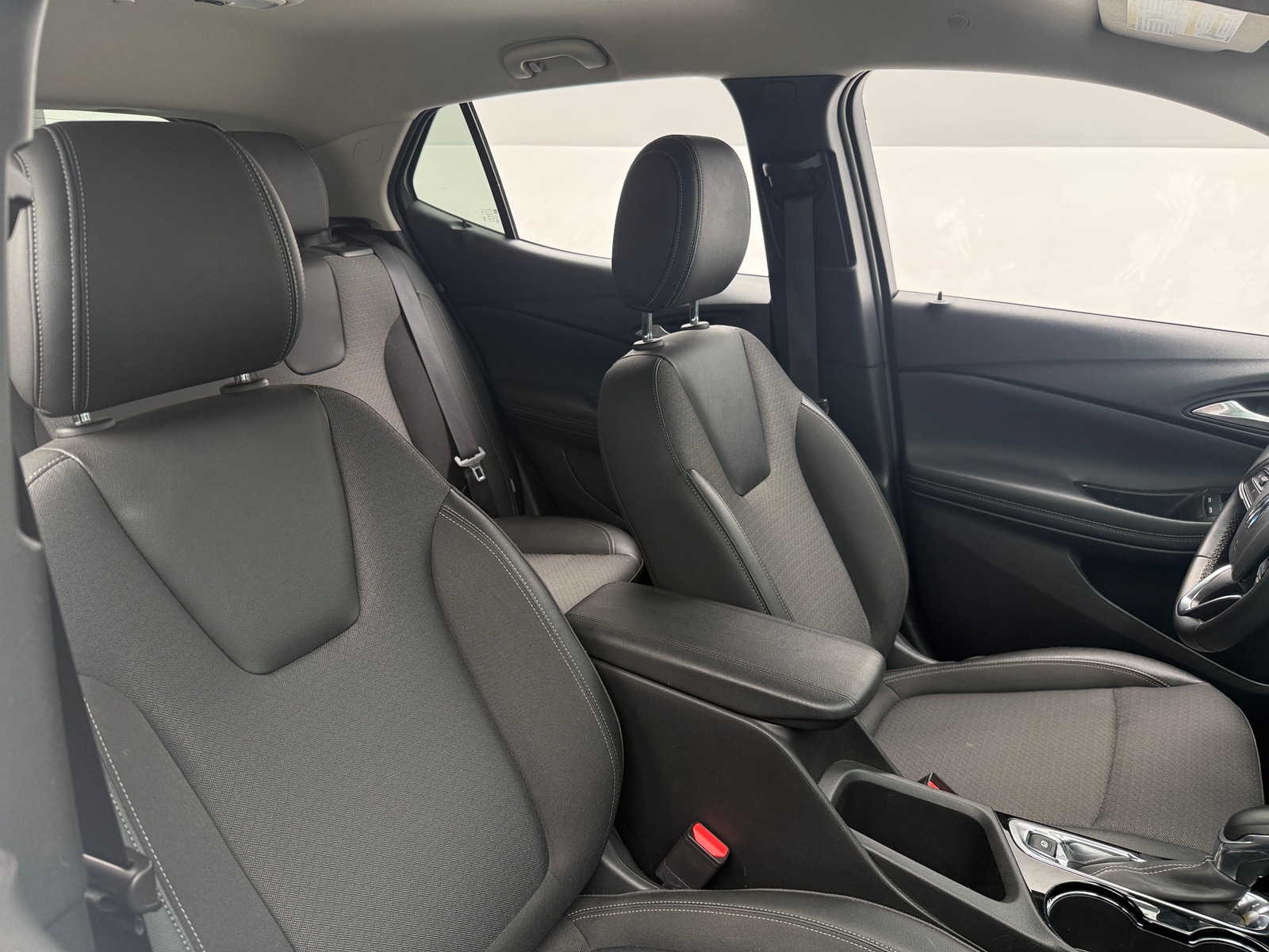 Thumbnail: 2025 Buick Encore GX - 2