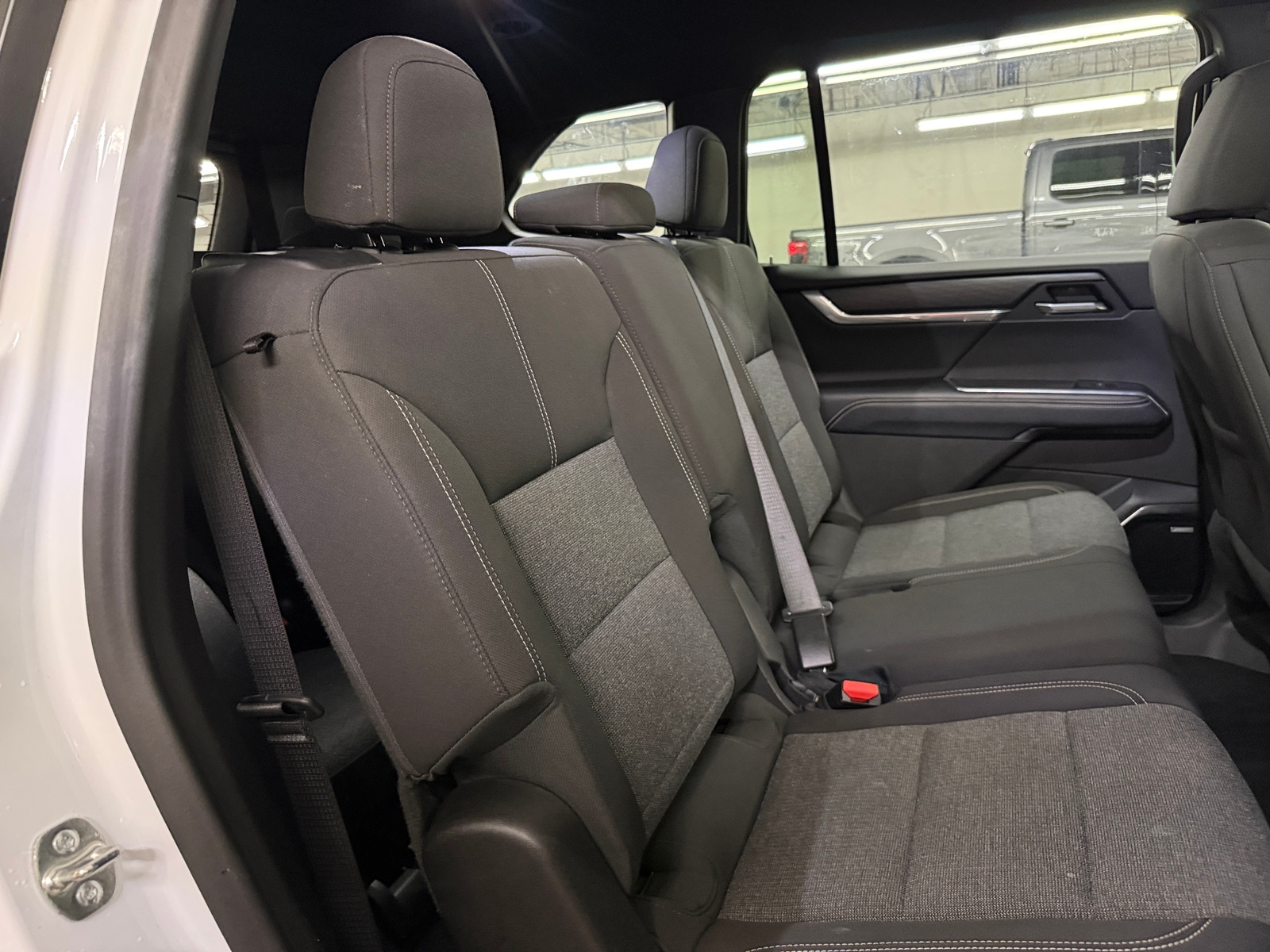 Thumbnail: 2025 GMC Acadia - 6