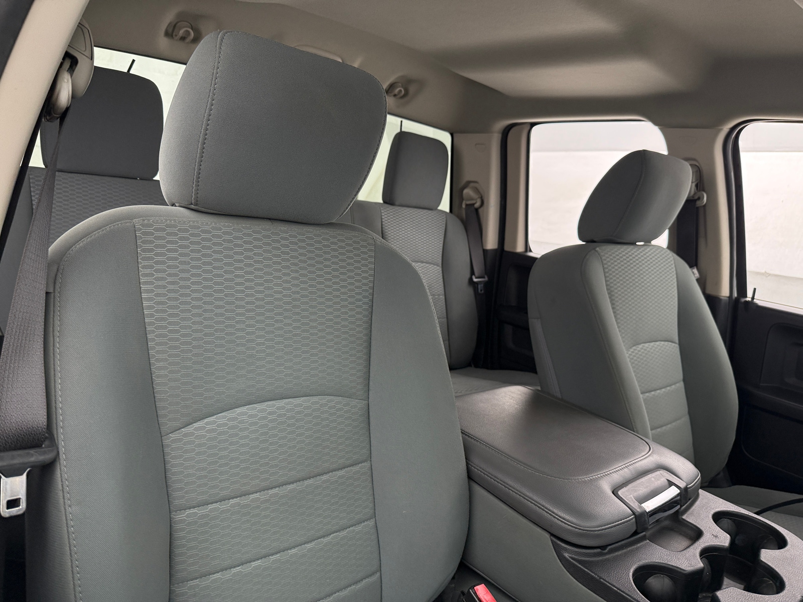 Thumbnail: 2019 RAM 1500 Classic - 2