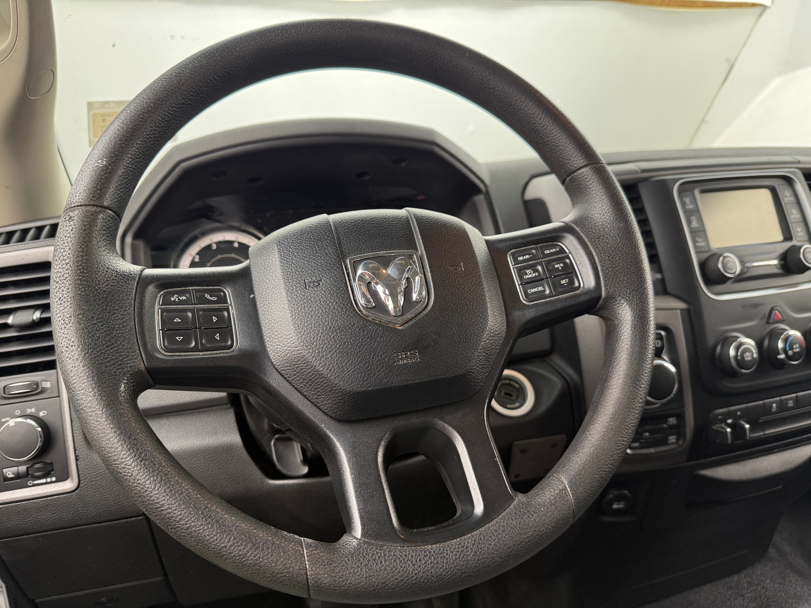 Thumbnail: 2019 RAM 1500 Classic - 5