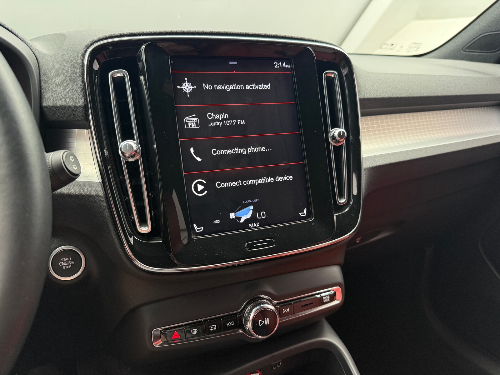 Thumbnail: 2020 Volvo XC40 - 4