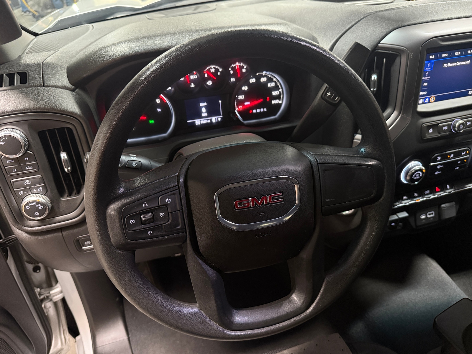 Thumbnail: 2022 GMC Sierra 1500 - 4