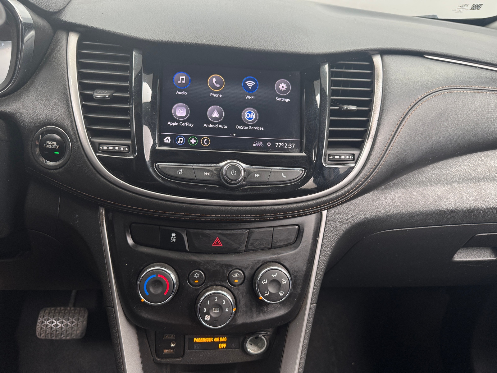 Thumbnail: 2021 Chevrolet Trax - 3